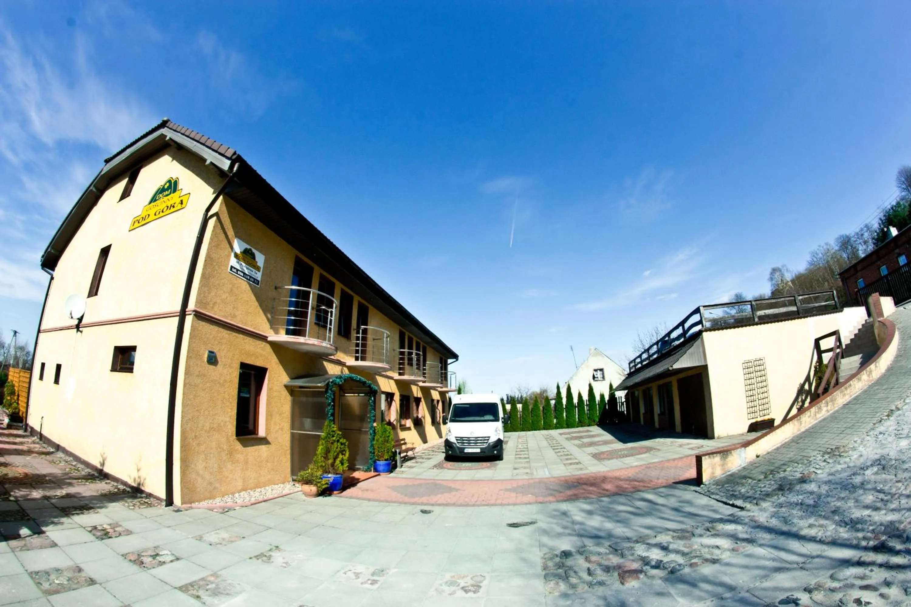 Facade/entrance in Dom Gościnny Pod Górą