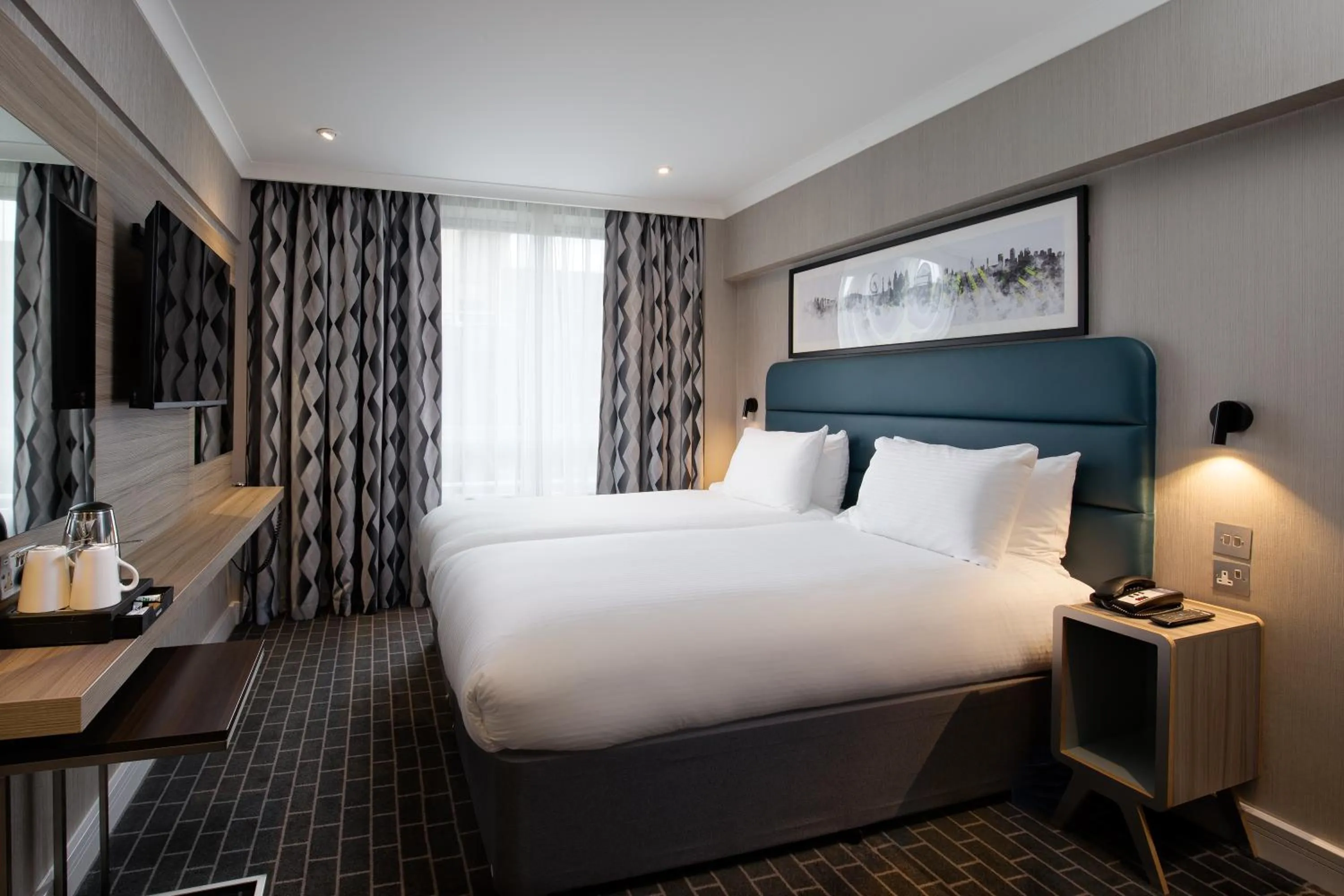 Bed in City Sleeper at Royal National Hotel