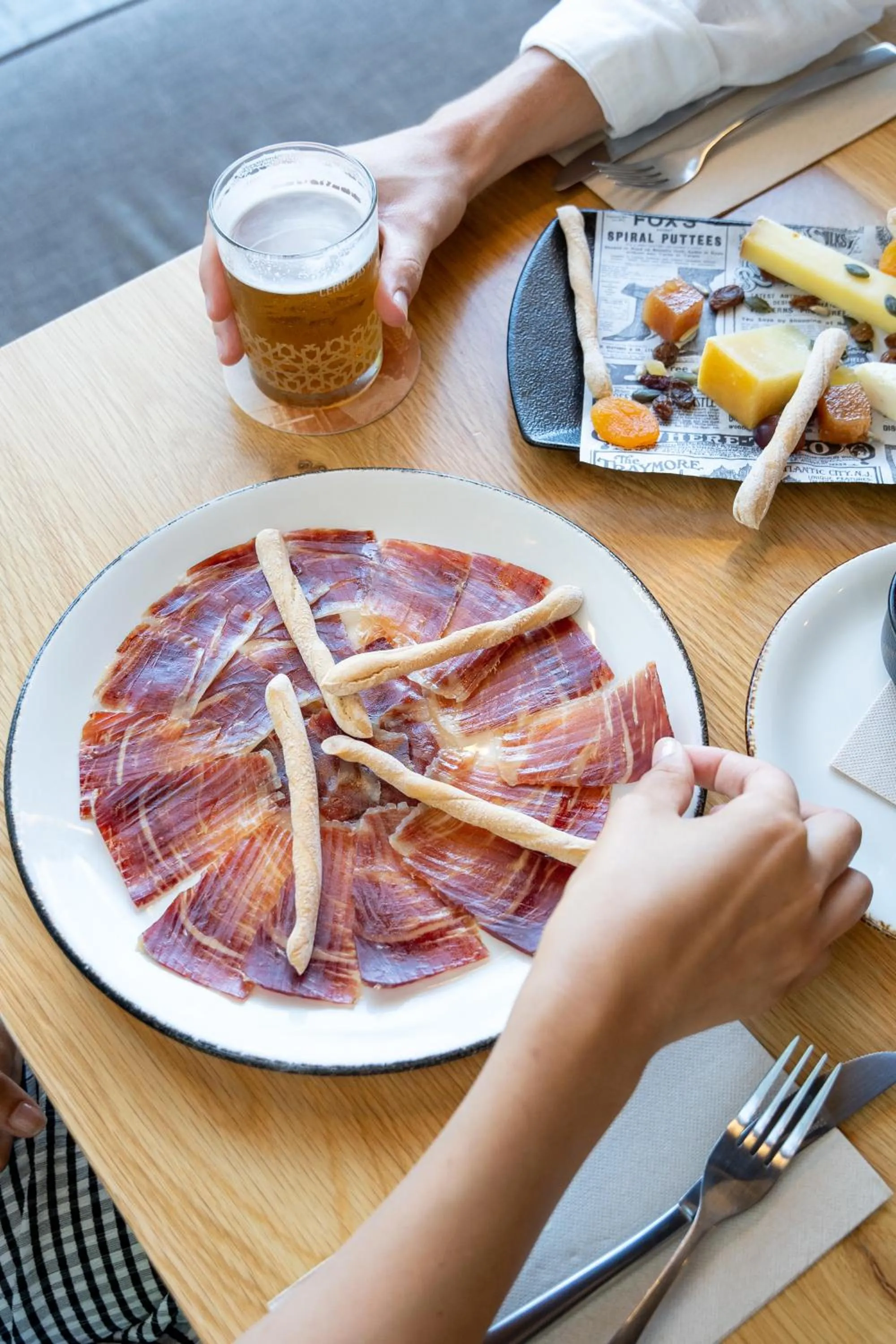 Restaurant/places to eat in Hotel Kramer