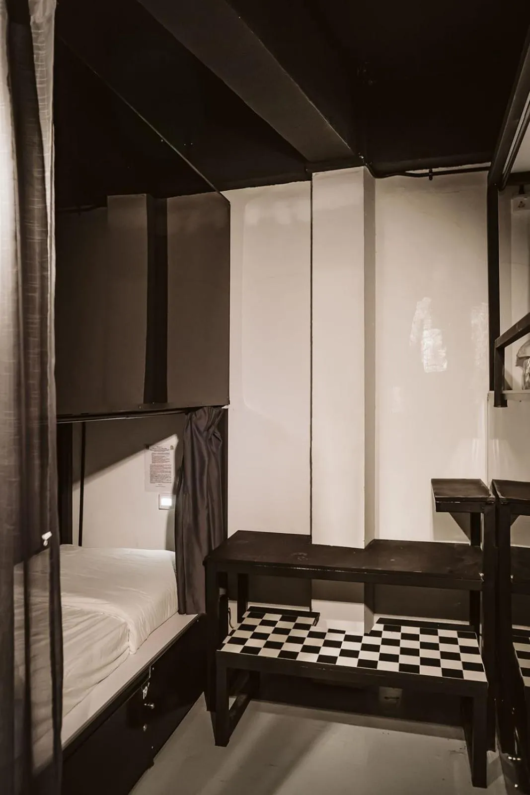 7 Wonders Hostel @ Boat Quay