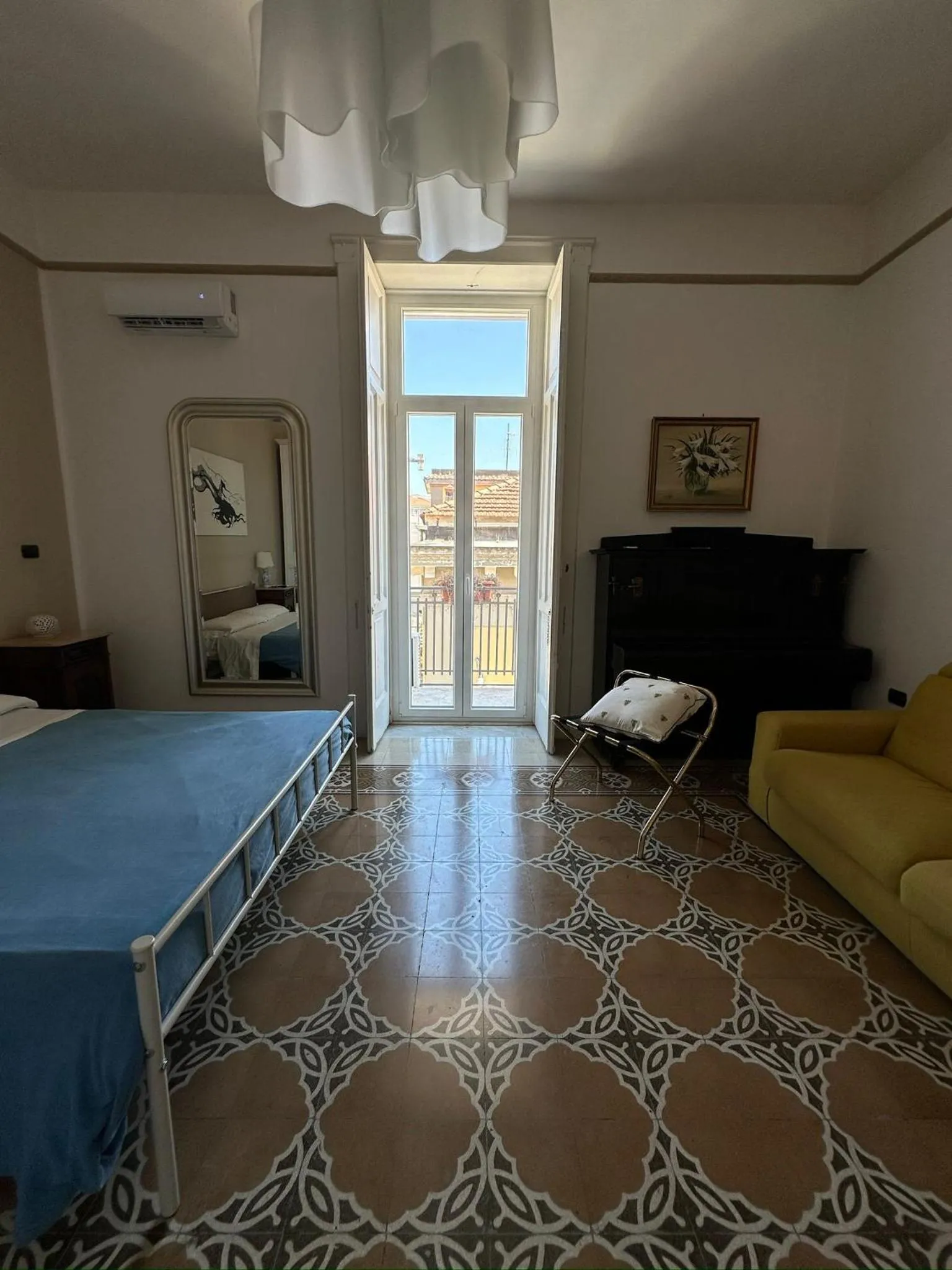 Bedroom, Bed in L'Una di Notte