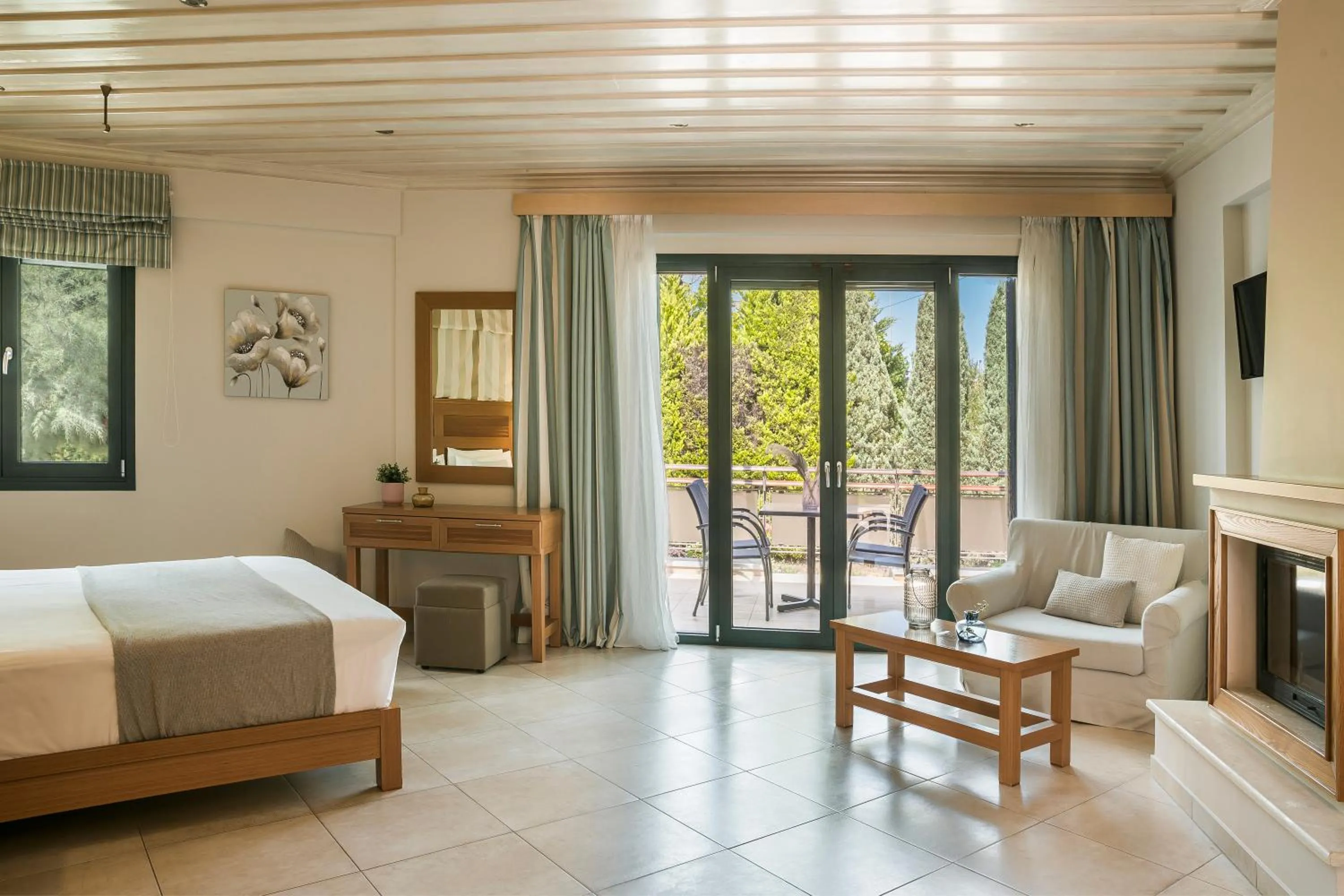 Bed in Daluz Boutique Hotel