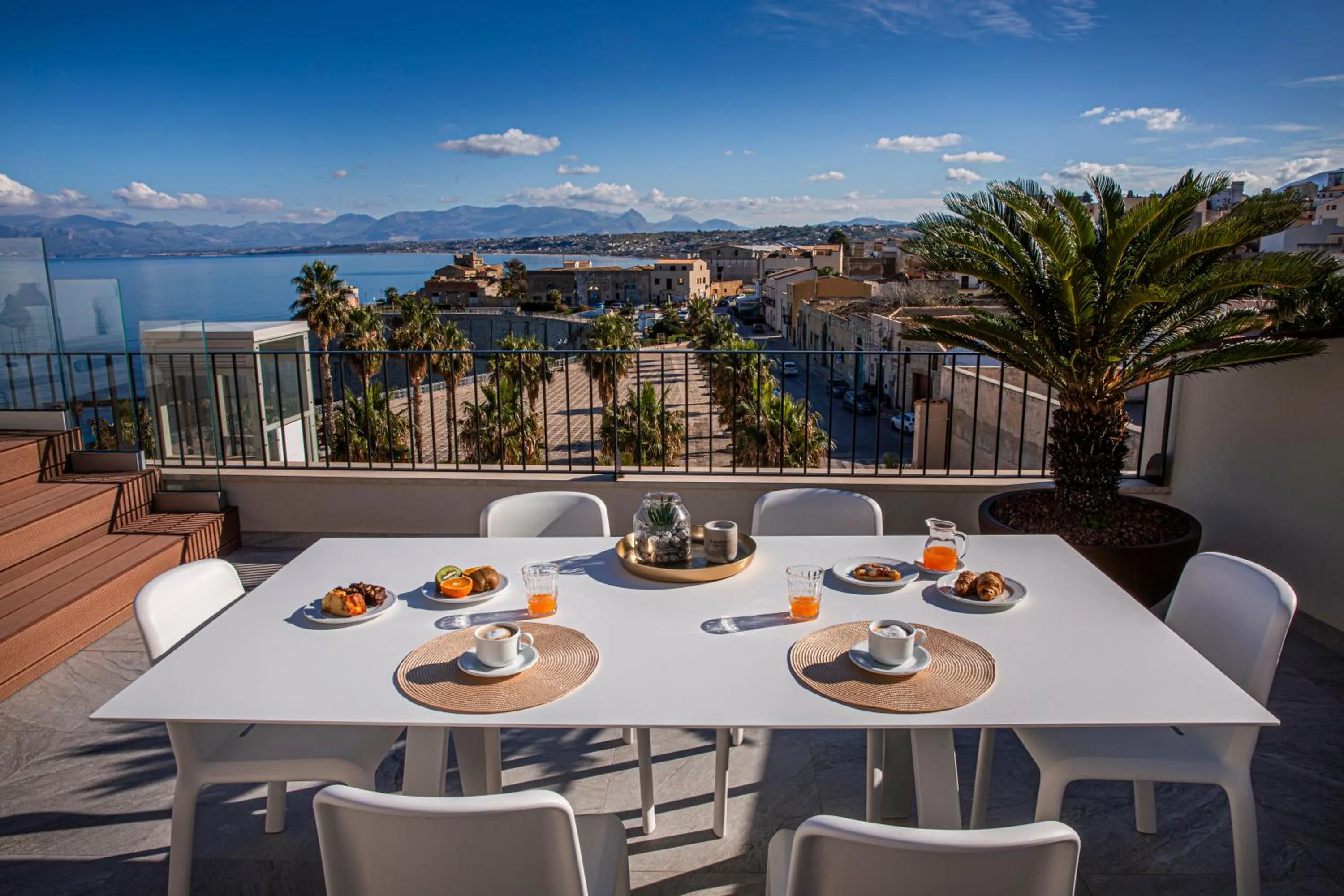 City view in Costamante Suites & Spa