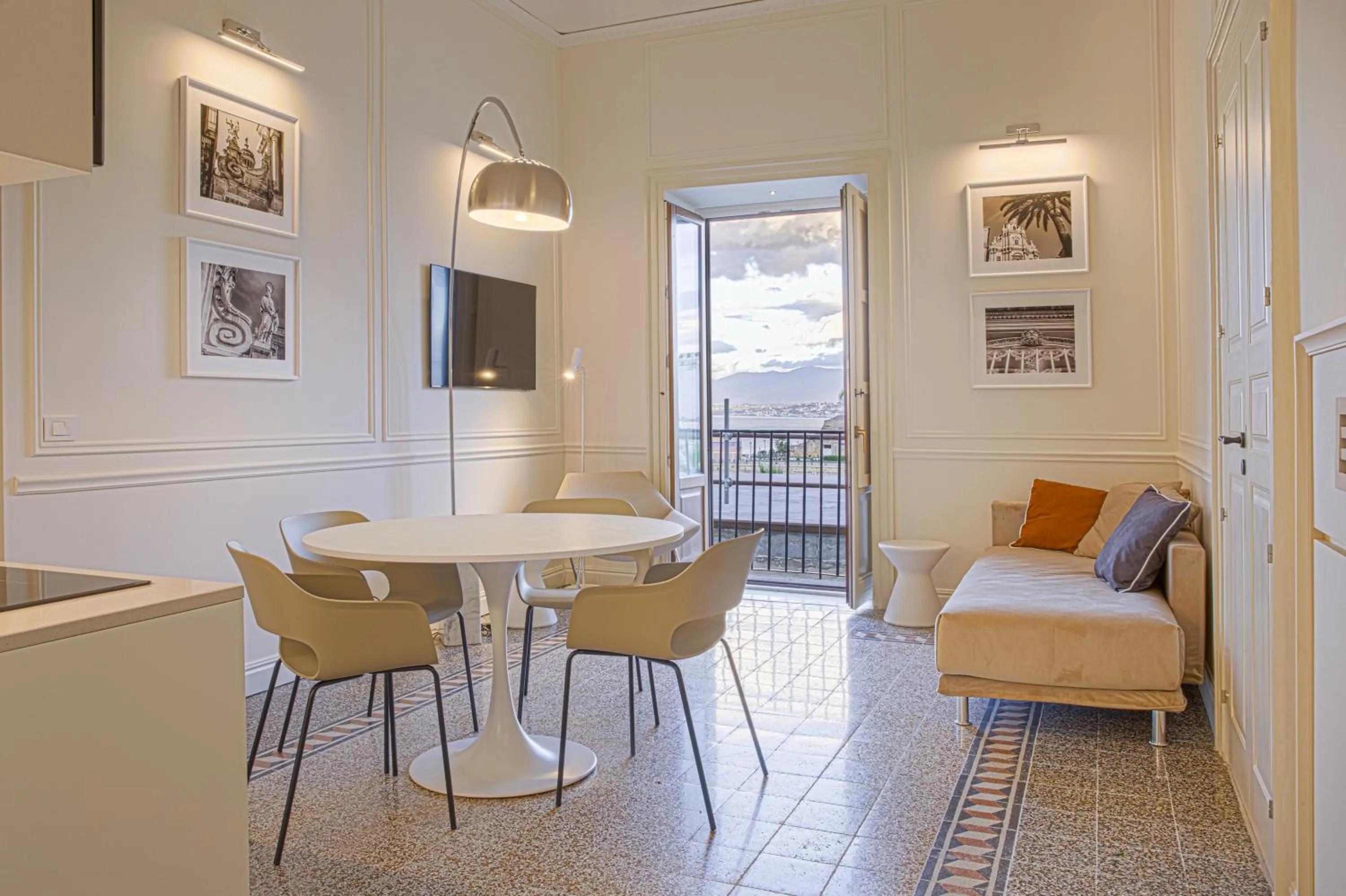 Seating area in Costamante Suites & Spa
