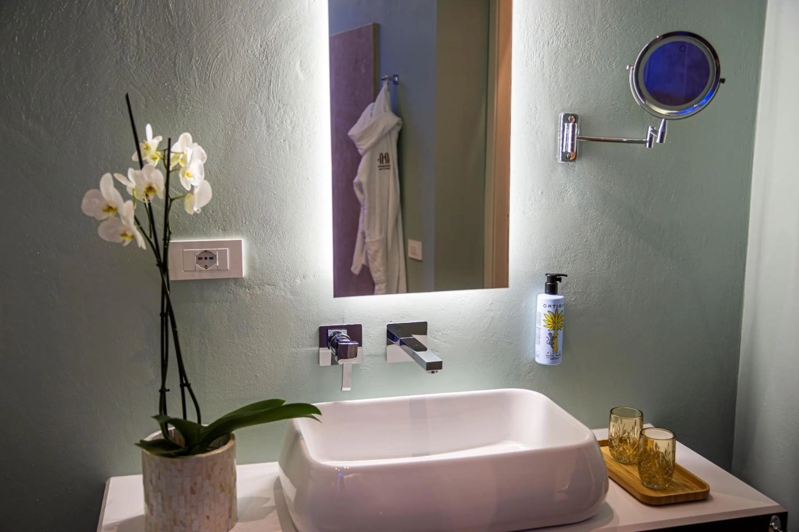 Bathroom in Costamante Suites & Spa