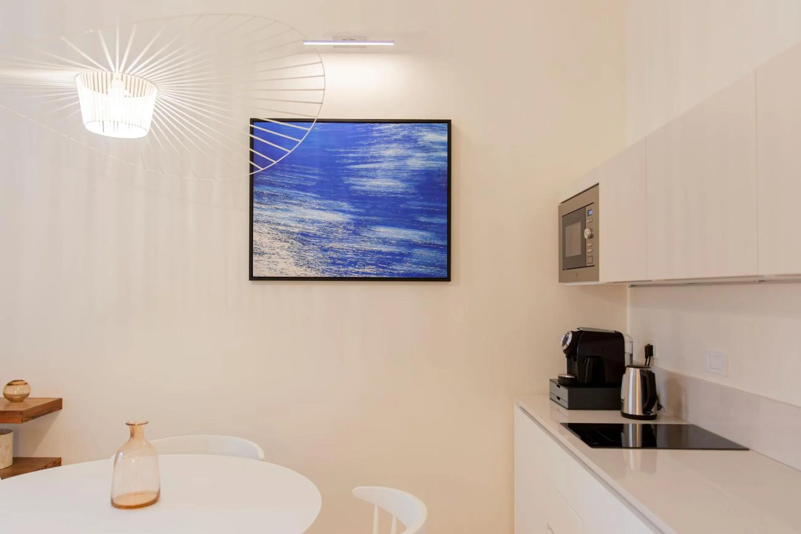 Coffee/tea facilities in Costamante Suites & Spa