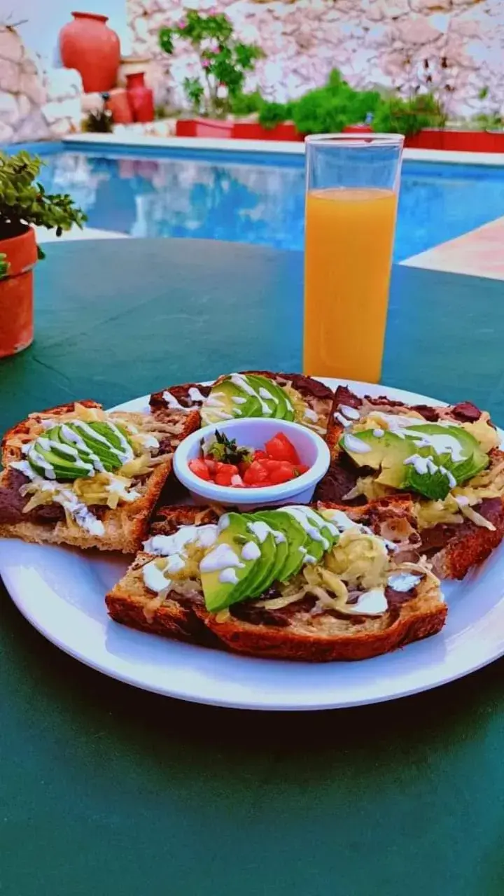 Restaurant/places to eat in Hotel Mucuy Restaurant/places to eat in Hotel Mucuy