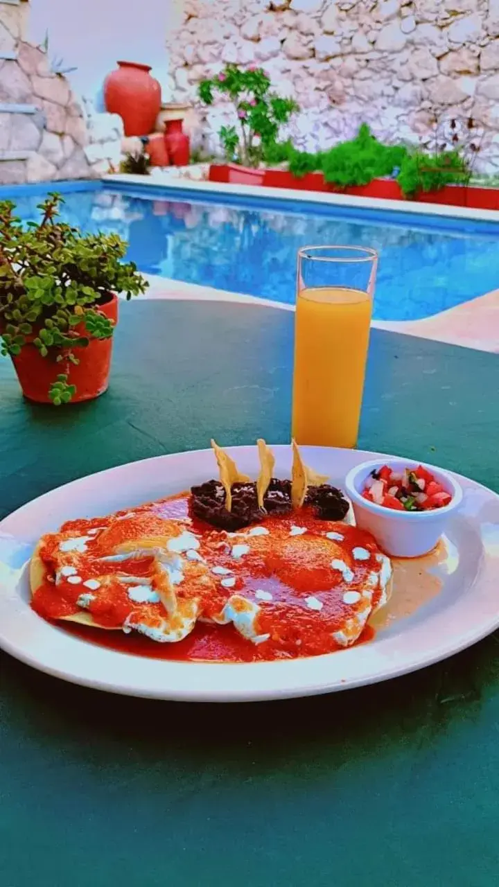 Restaurant/places to eat in Hotel Mucuy Restaurant/places to eat in Hotel Mucuy