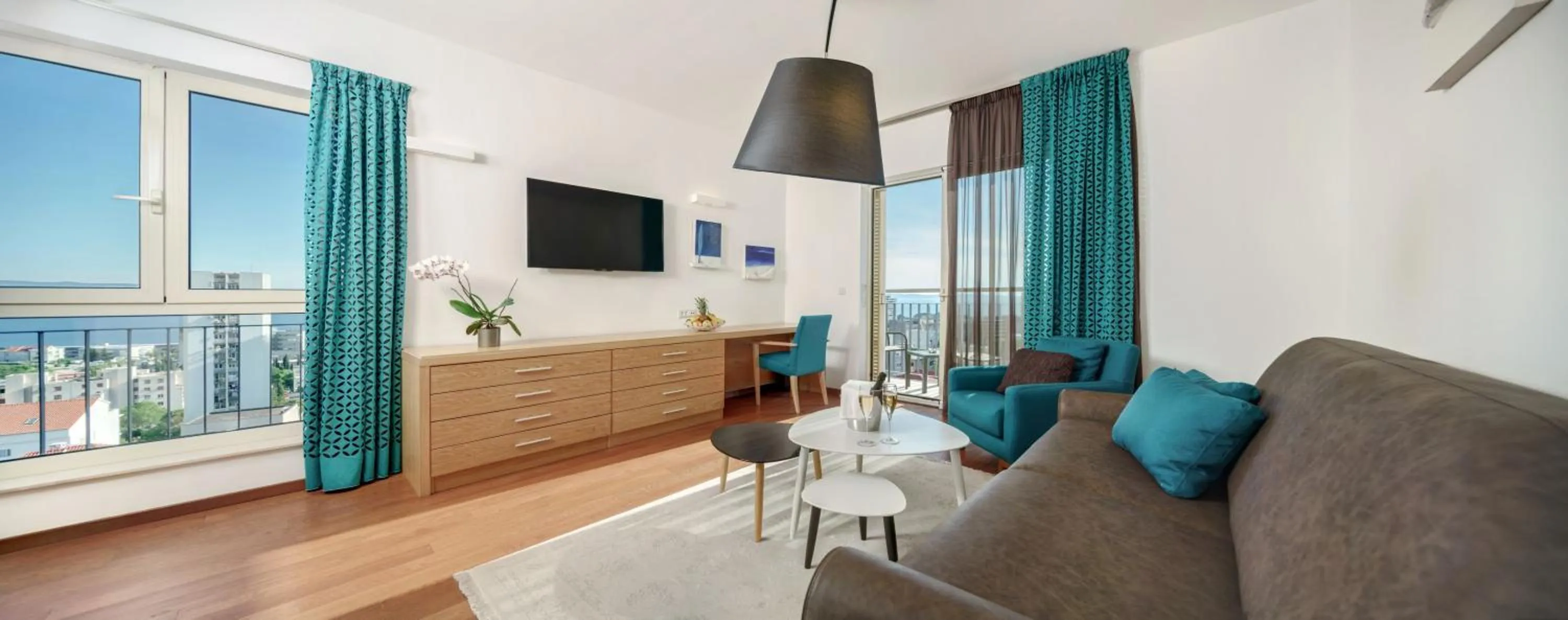 TV and multimedia in Dioklecijan Hotel & Residence