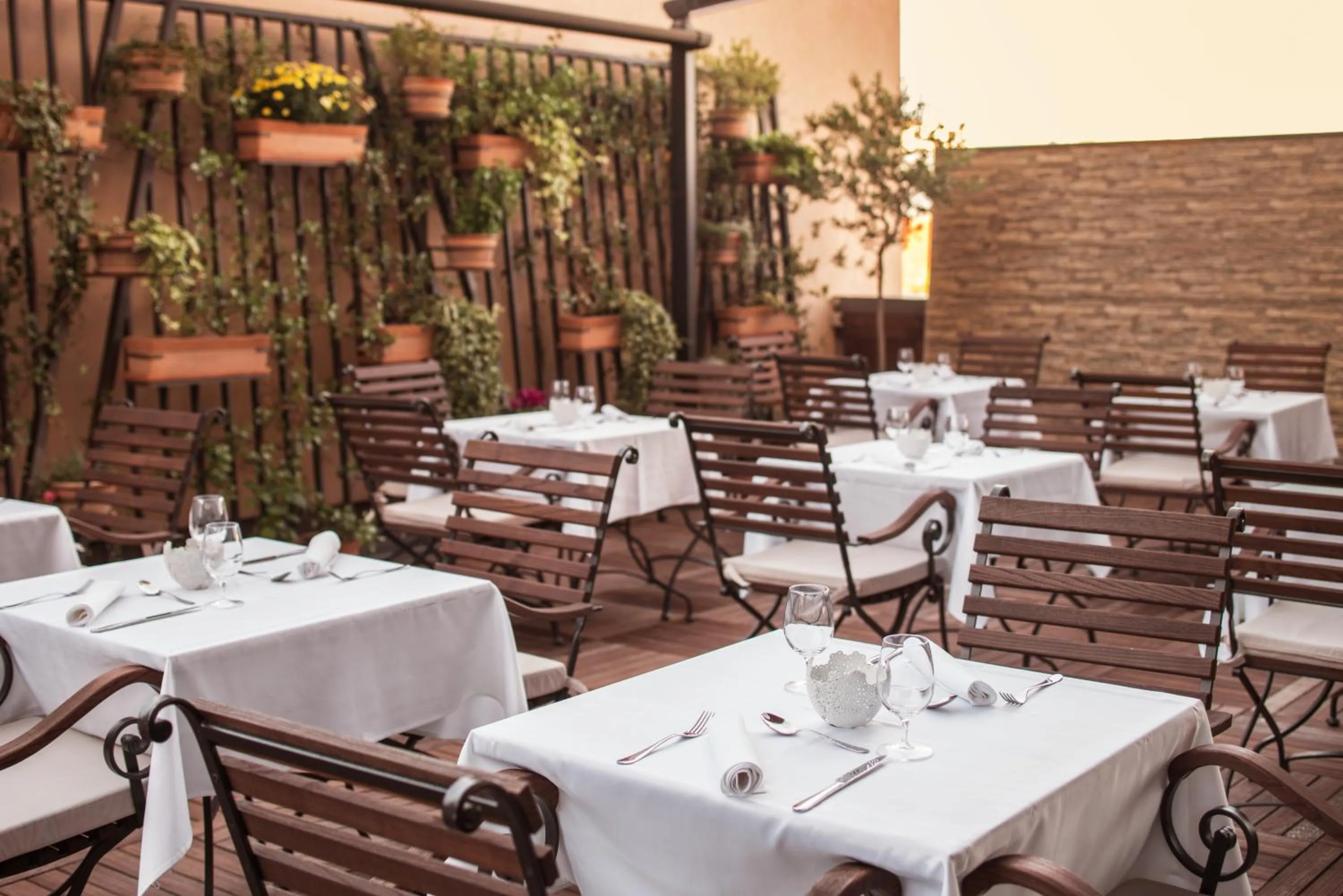 Restaurant/places to eat in Dioklecijan Hotel & Residence