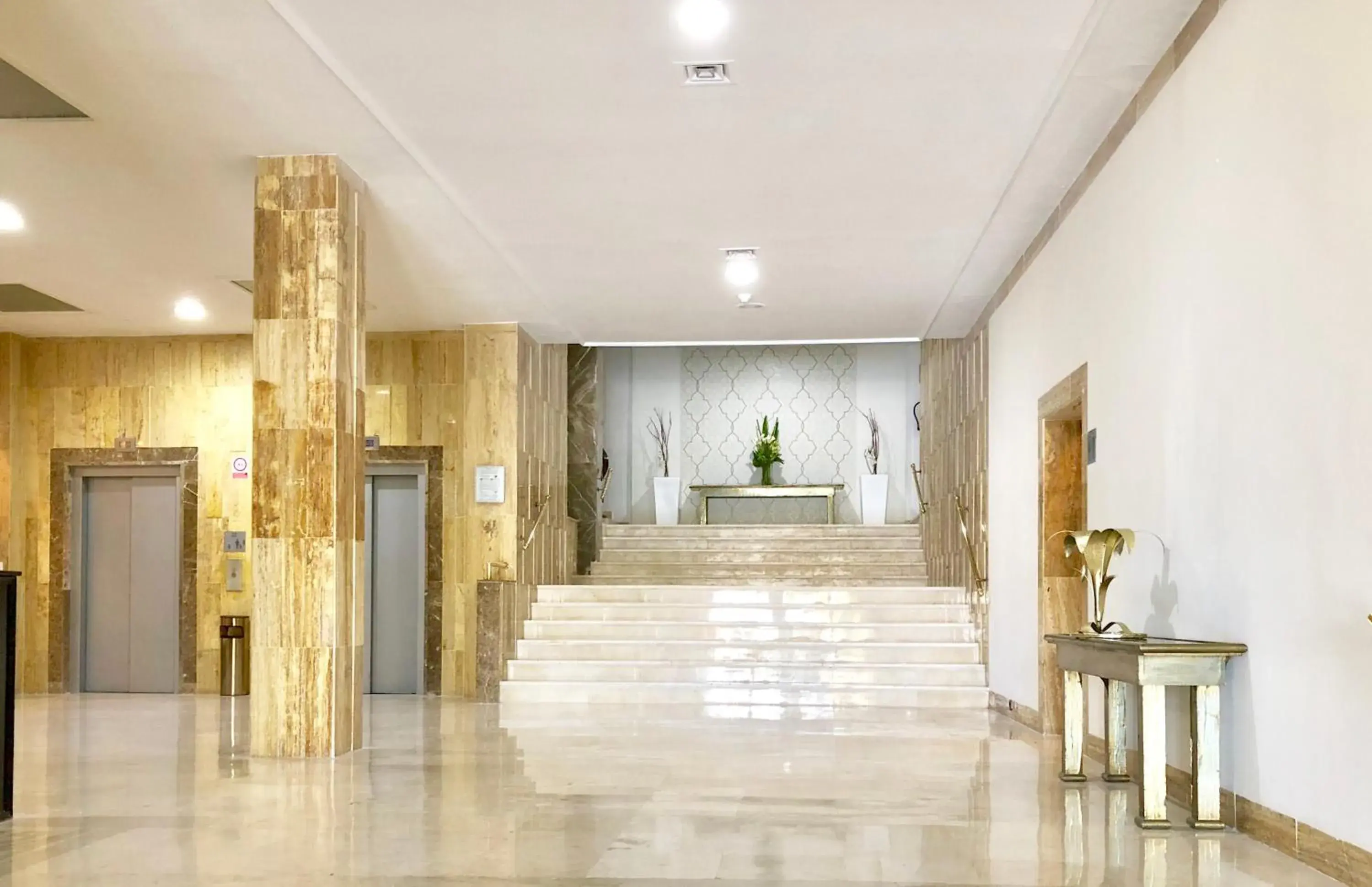 Lobby or reception in TRH Paraíso Lobby or reception in TRH Paraíso