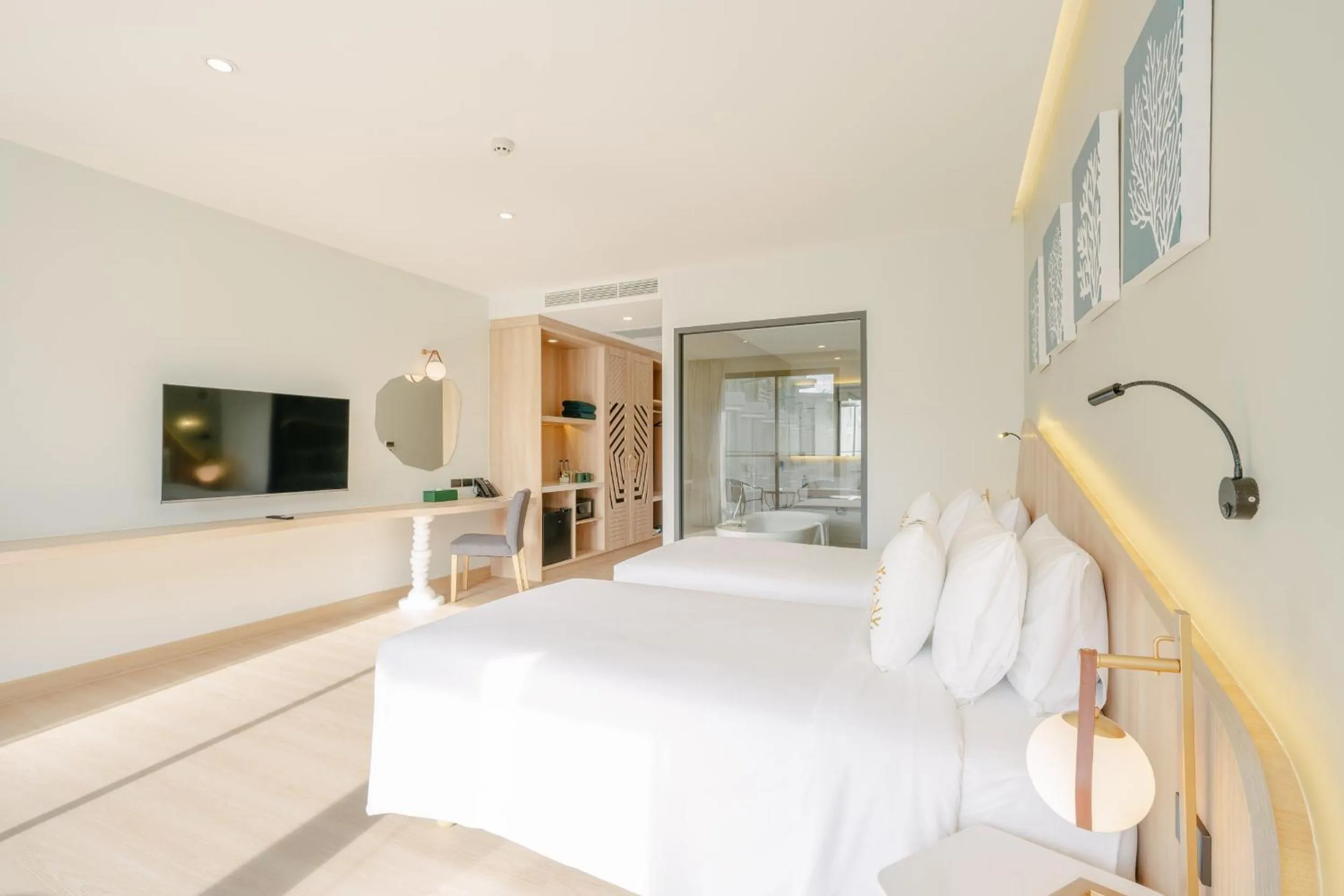 Bed in Phuket Emerald Beach Resort