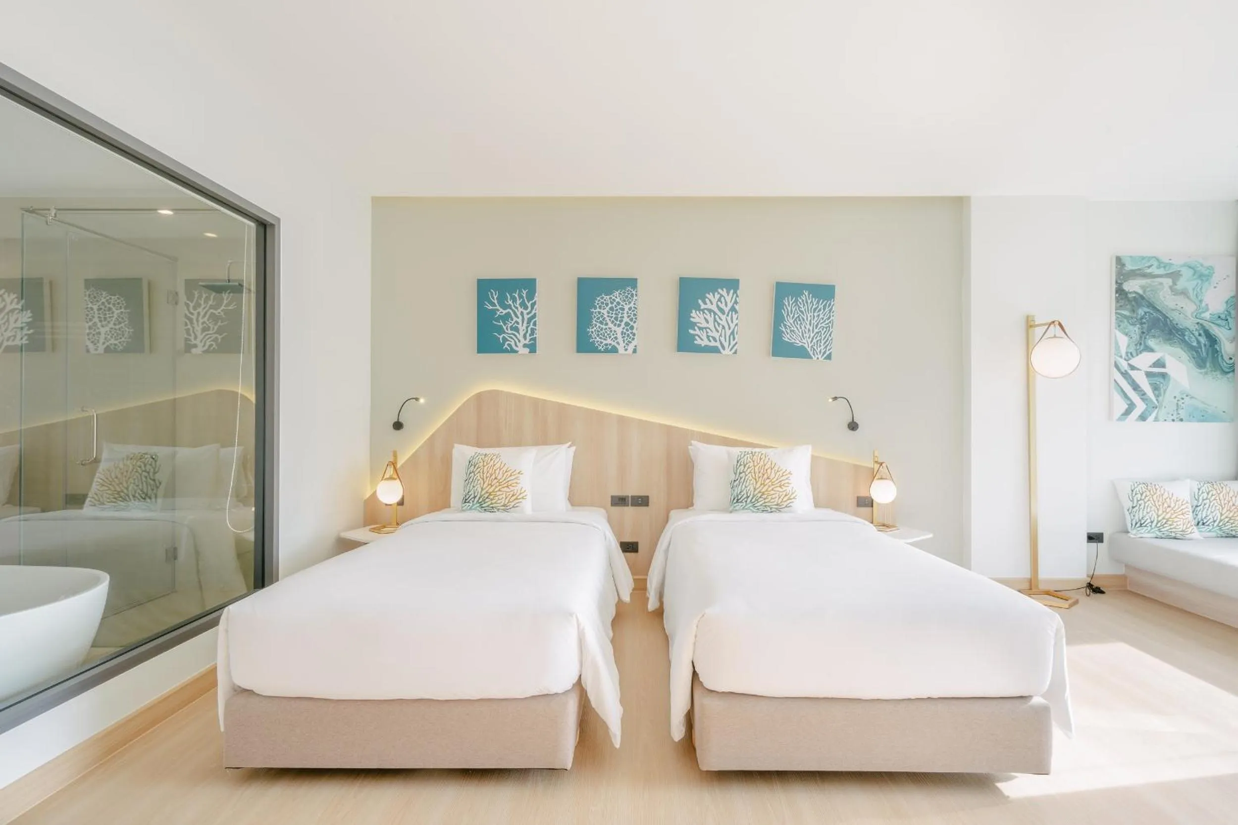 Bed in Phuket Emerald Beach Resort