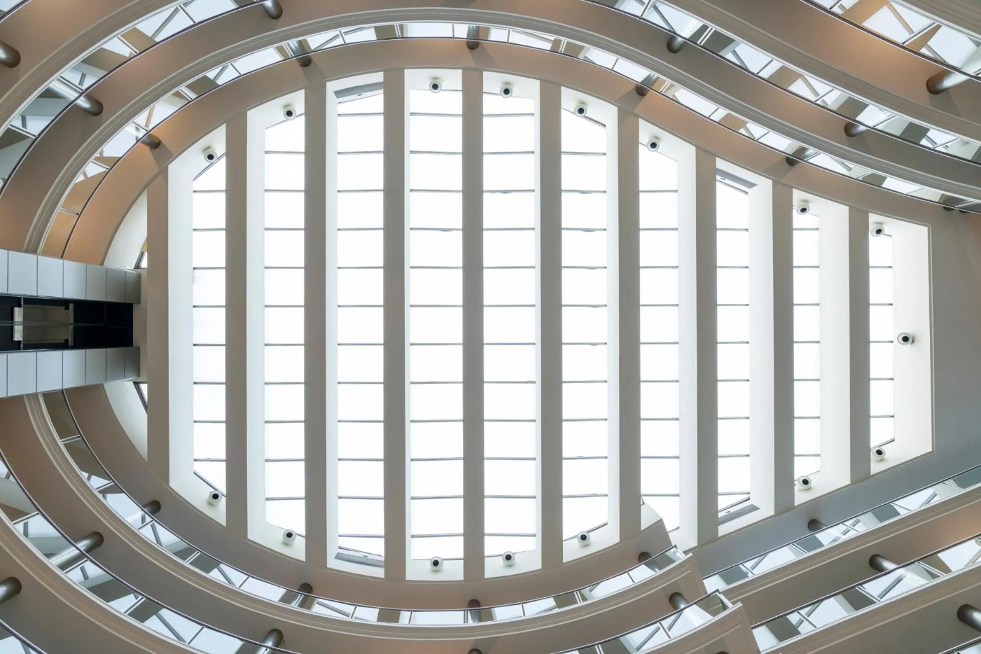 Area and facilities in Attica21 Coruña