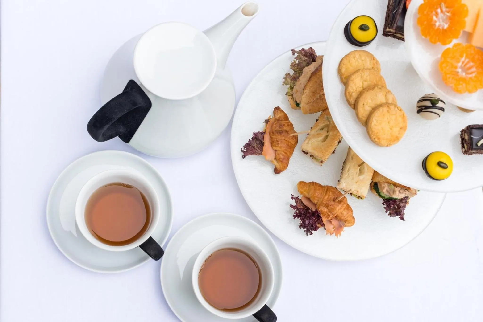 Restaurant/places to eat in Crowne Plaza Chongqing New North Zone by IHG