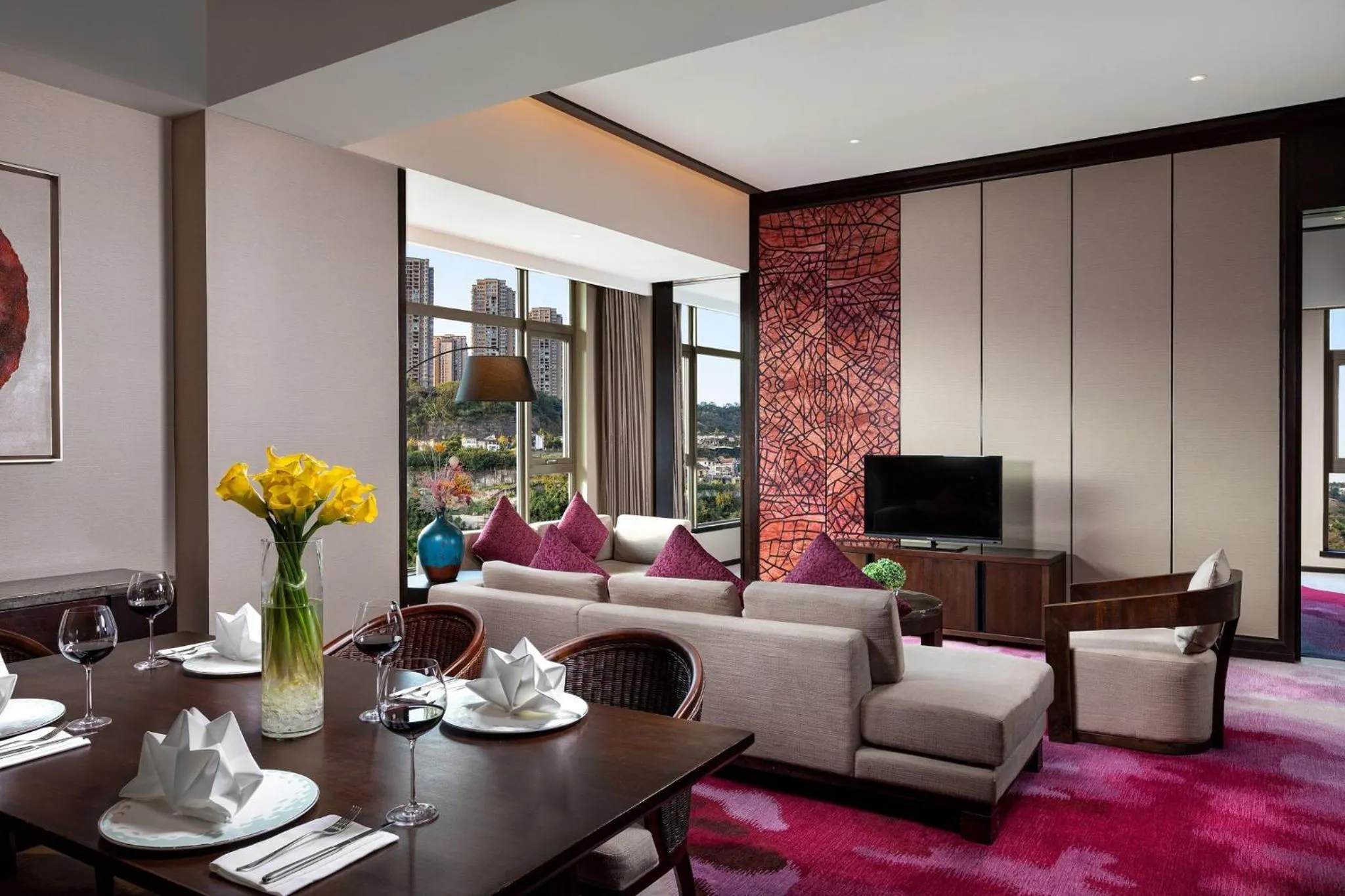 Photo of the whole room in Crowne Plaza Chongqing New North Zone by IHG