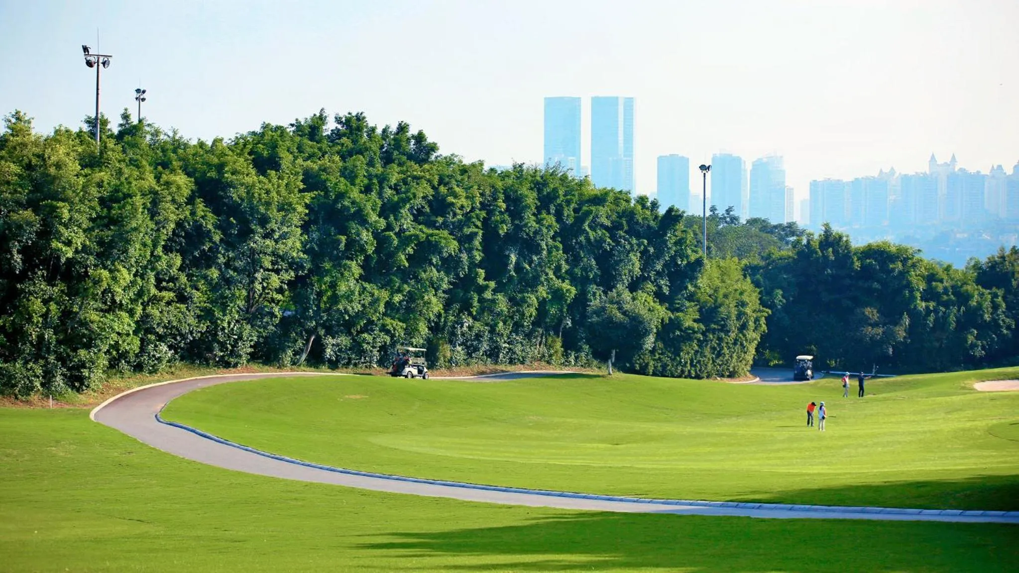 Golfcourse in Crowne Plaza Chongqing New North Zone by IHG