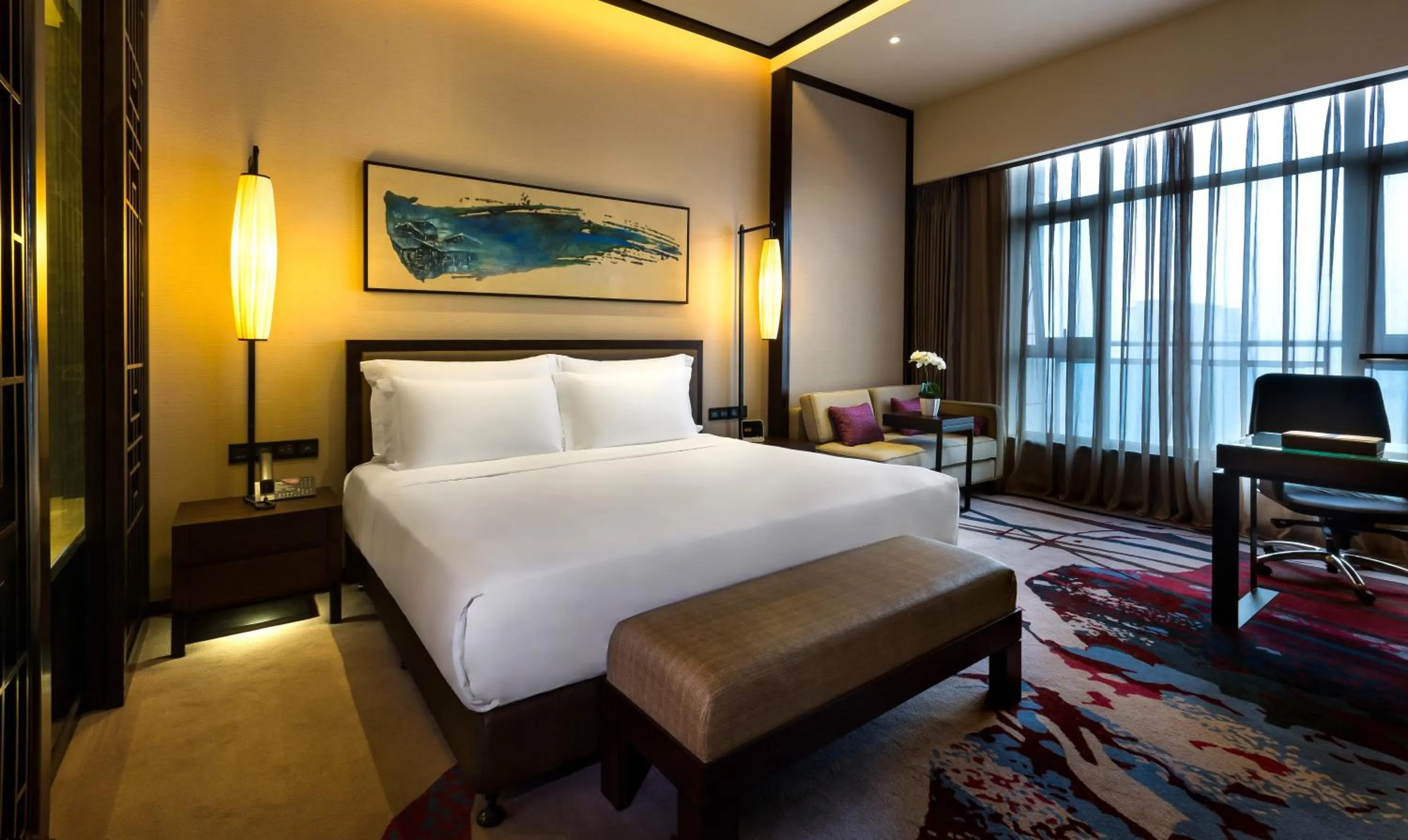 Photo of the whole room, Bed in Crowne Plaza Chongqing New North Zone by IHG