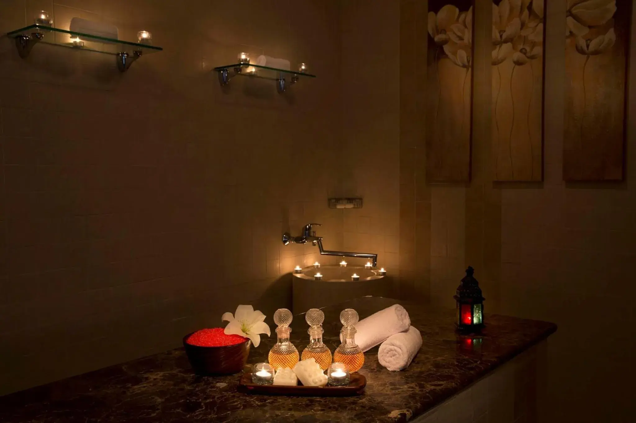 Spa and wellness centre/facilities in Crowne Plaza Chongqing New North Zone by IHG Spa and wellness centre/facilities in Crowne Plaza Chongqing New North Zone by IHG