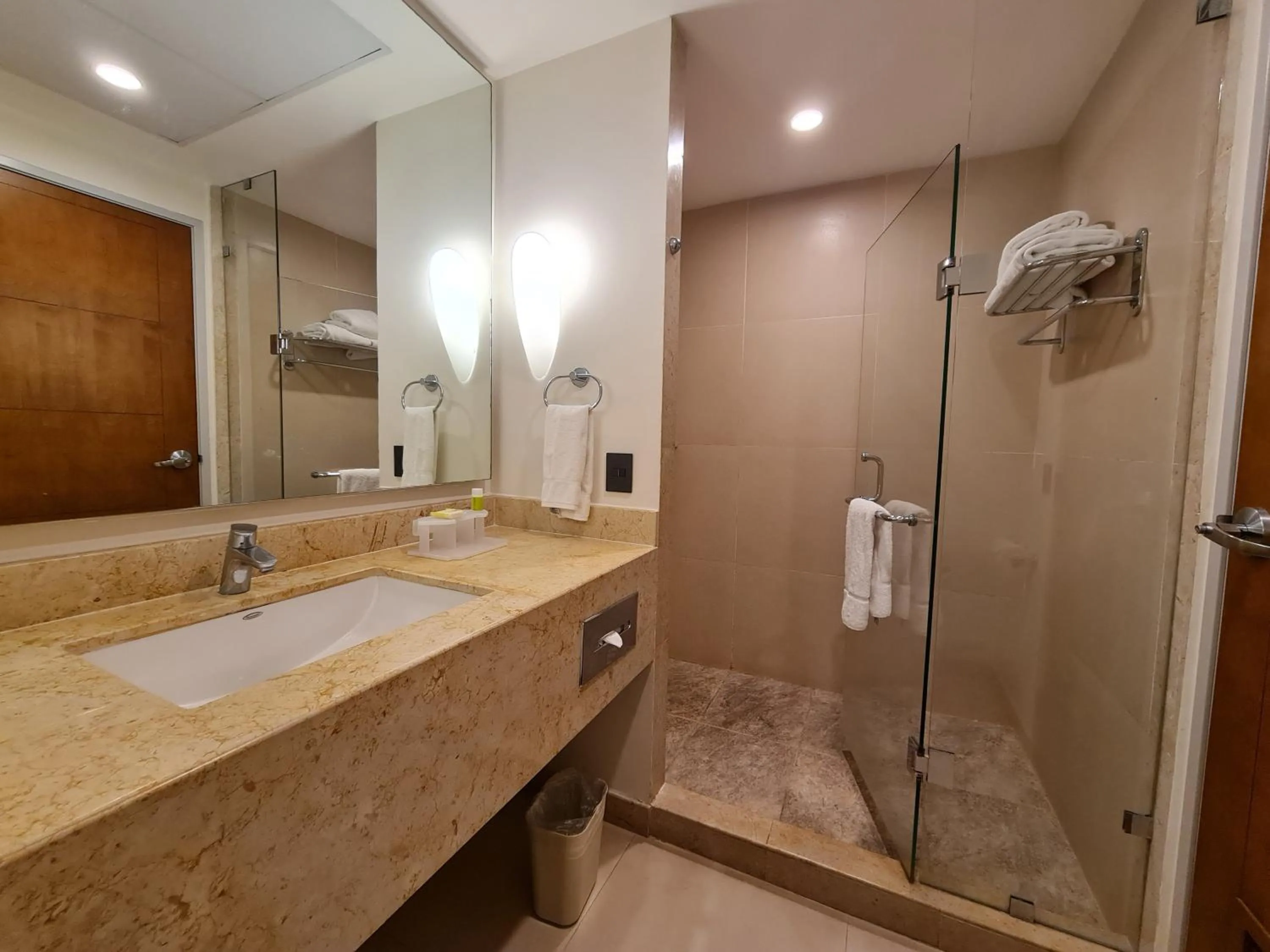 Bathroom in Holiday Inn Express Puerto Vallarta by IHG