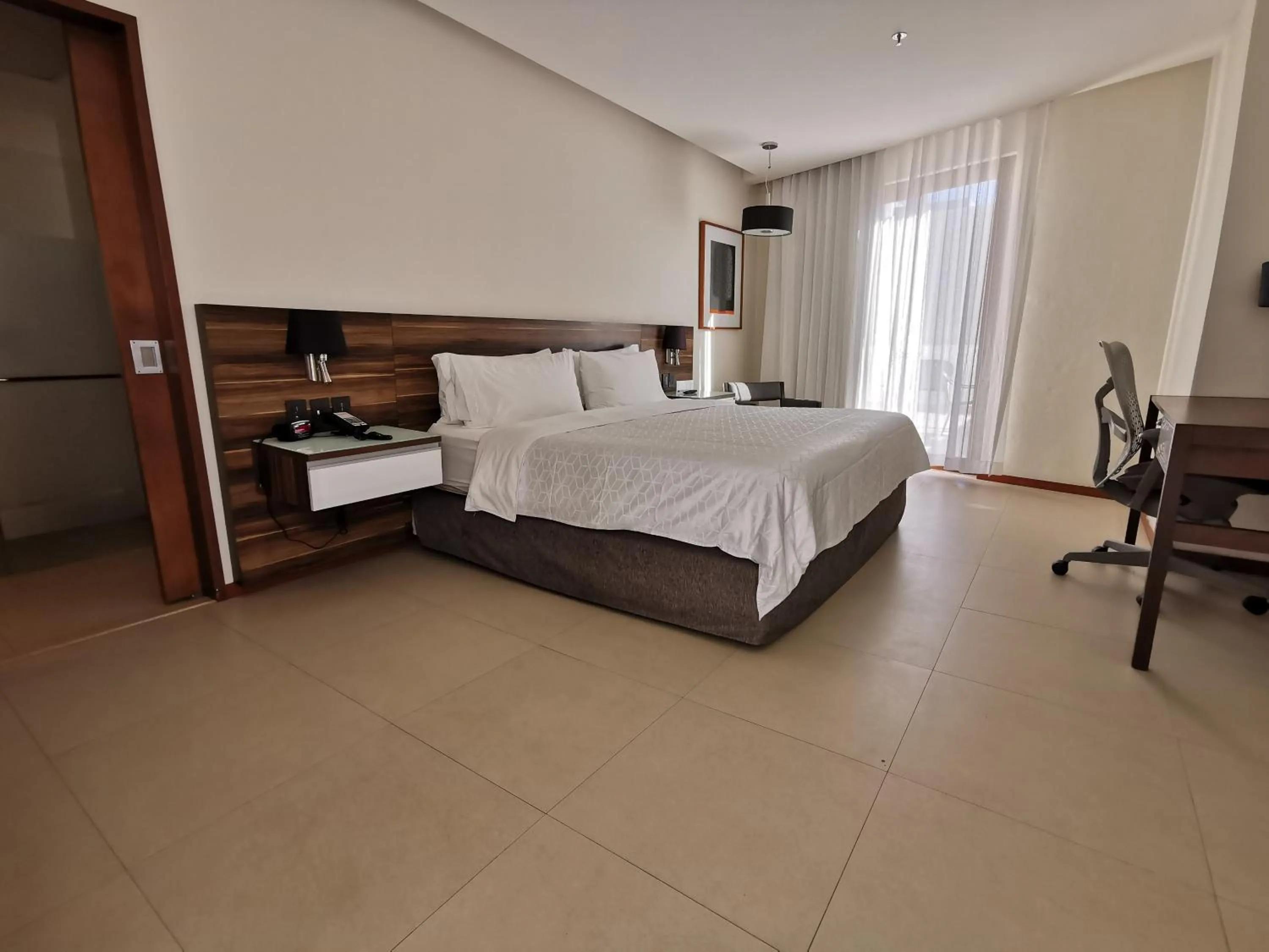 Photo of the whole room, Bed in Holiday Inn Express Puerto Vallarta by IHG