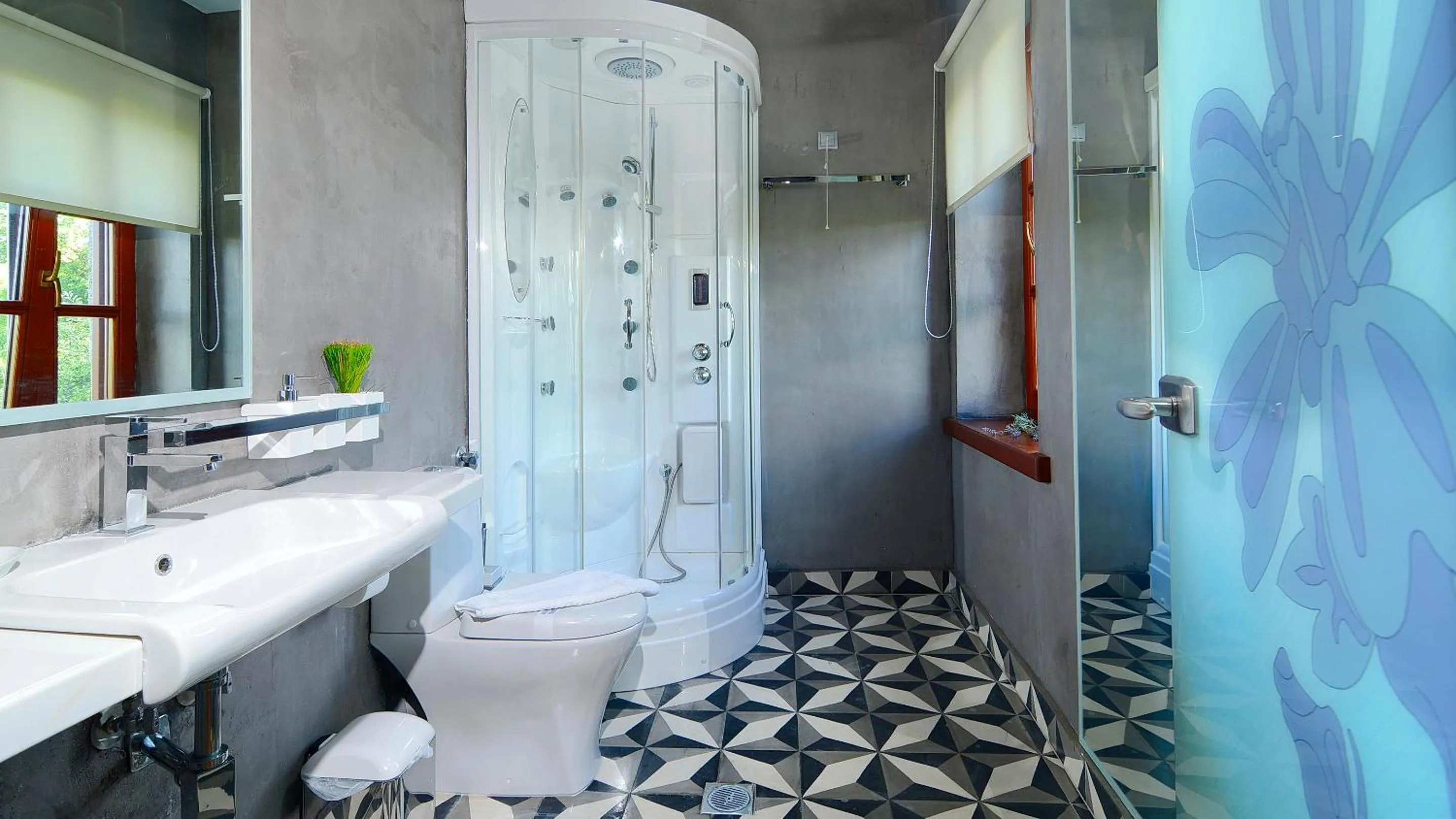 Shower in Dilofo Hotel Luxury Suites