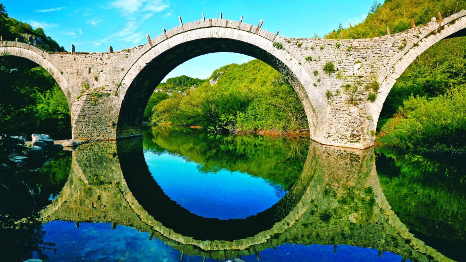 Natural landscape in Dilofo Hotel Luxury Suites