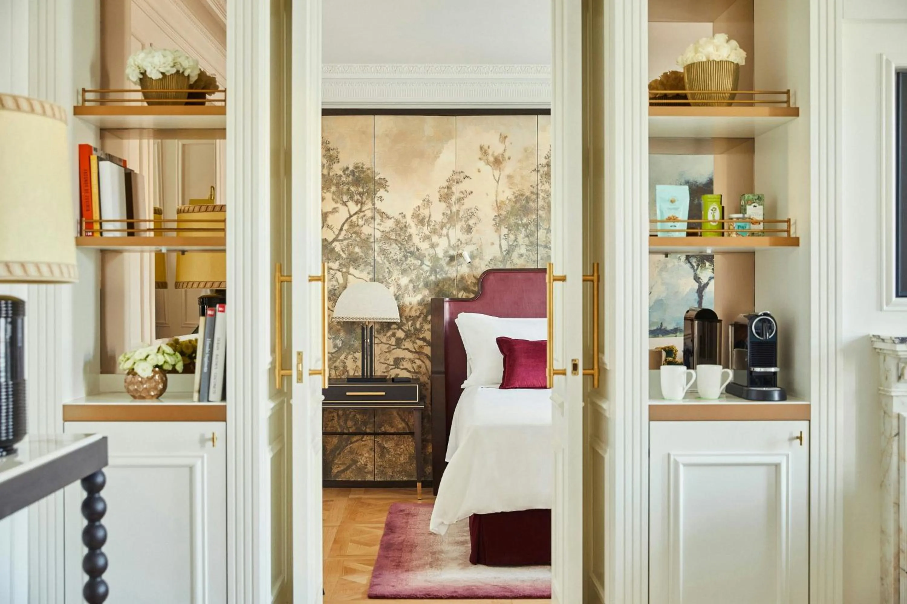 Bedroom, Bed in The Palace, a Luxury Collection Hotel, Madrid