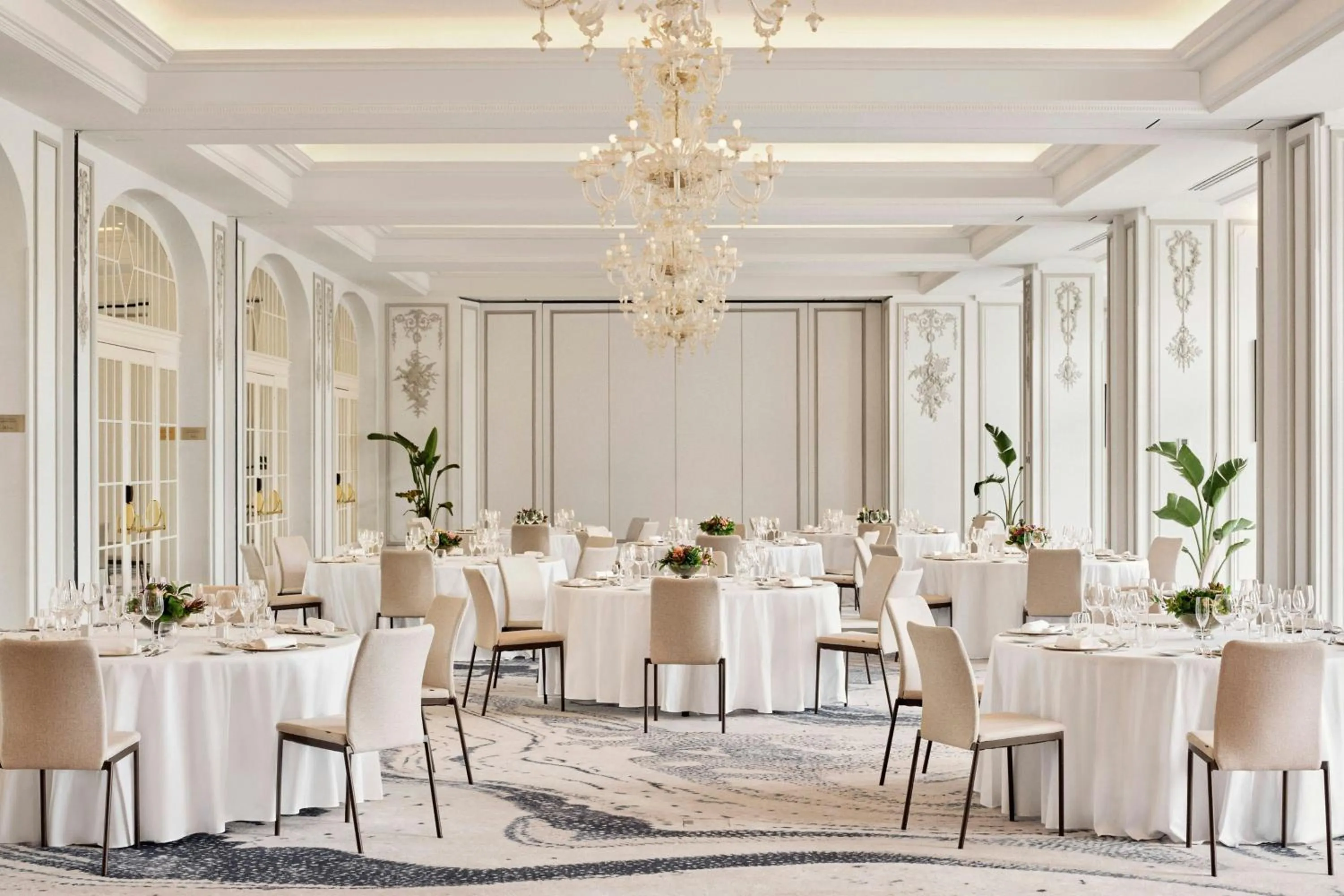 Meeting/conference room in The Palace, a Luxury Collection Hotel, Madrid