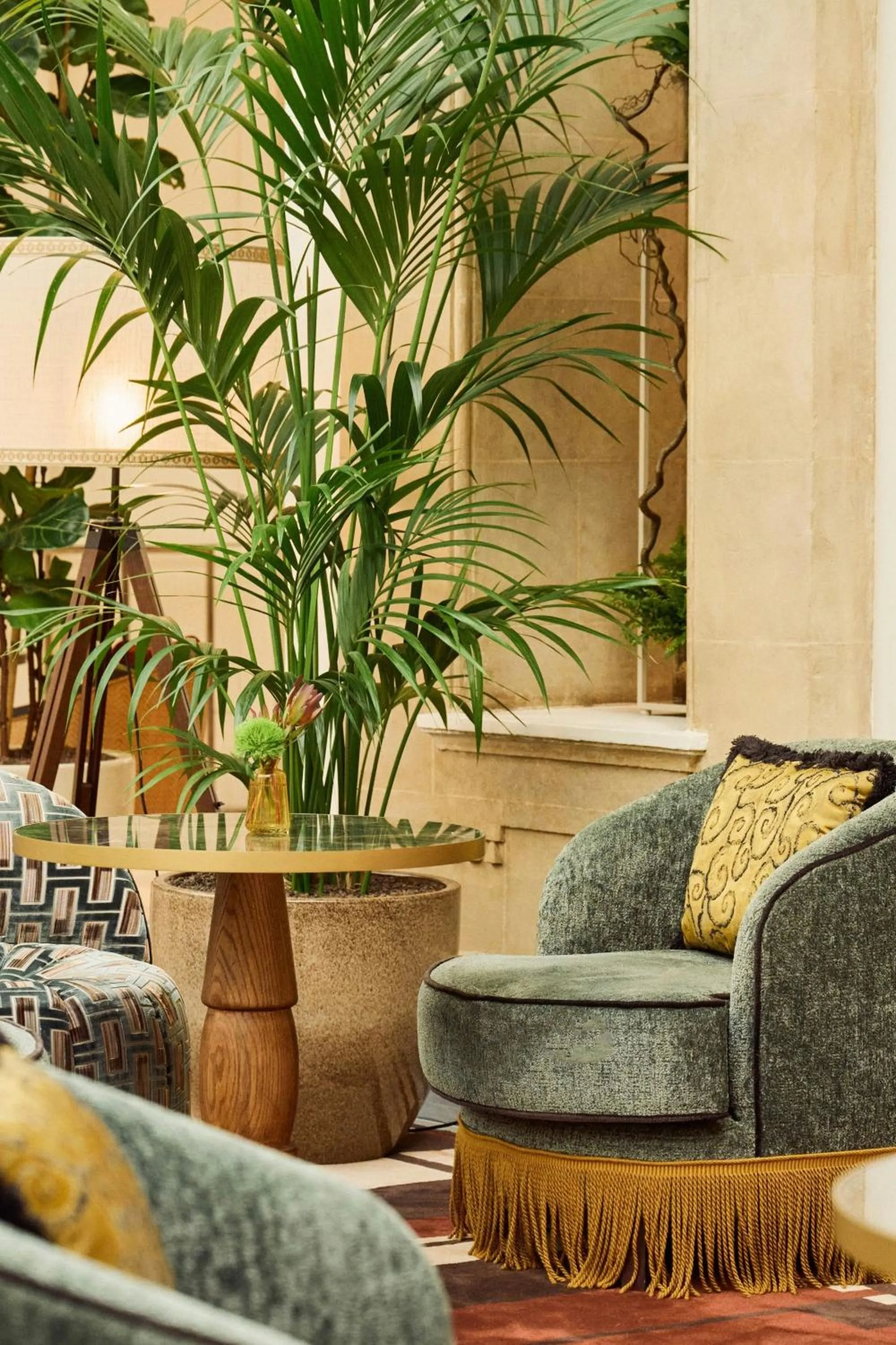 Lounge or bar in The Palace, a Luxury Collection Hotel, Madrid