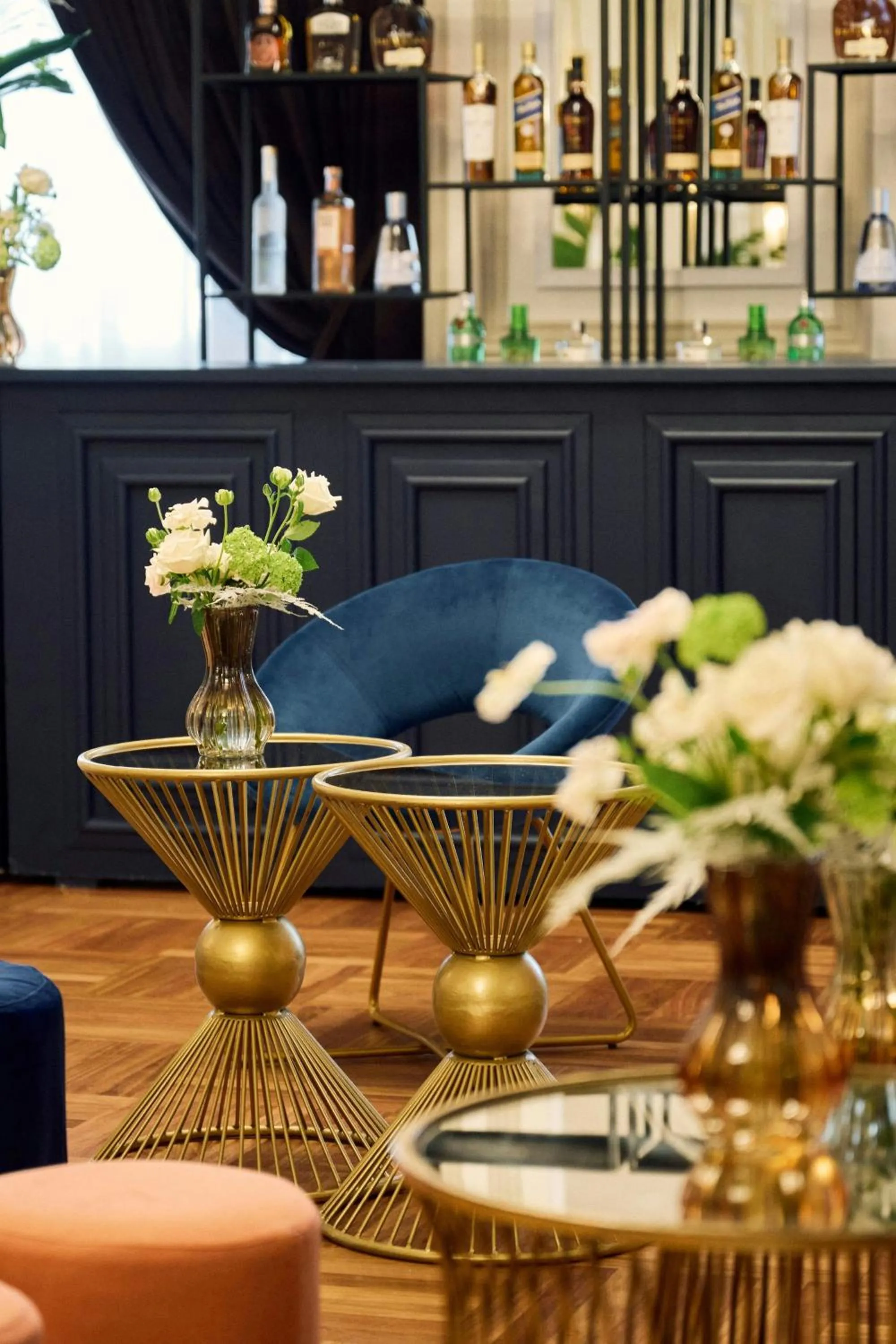 Lounge or bar in The Palace, a Luxury Collection Hotel, Madrid