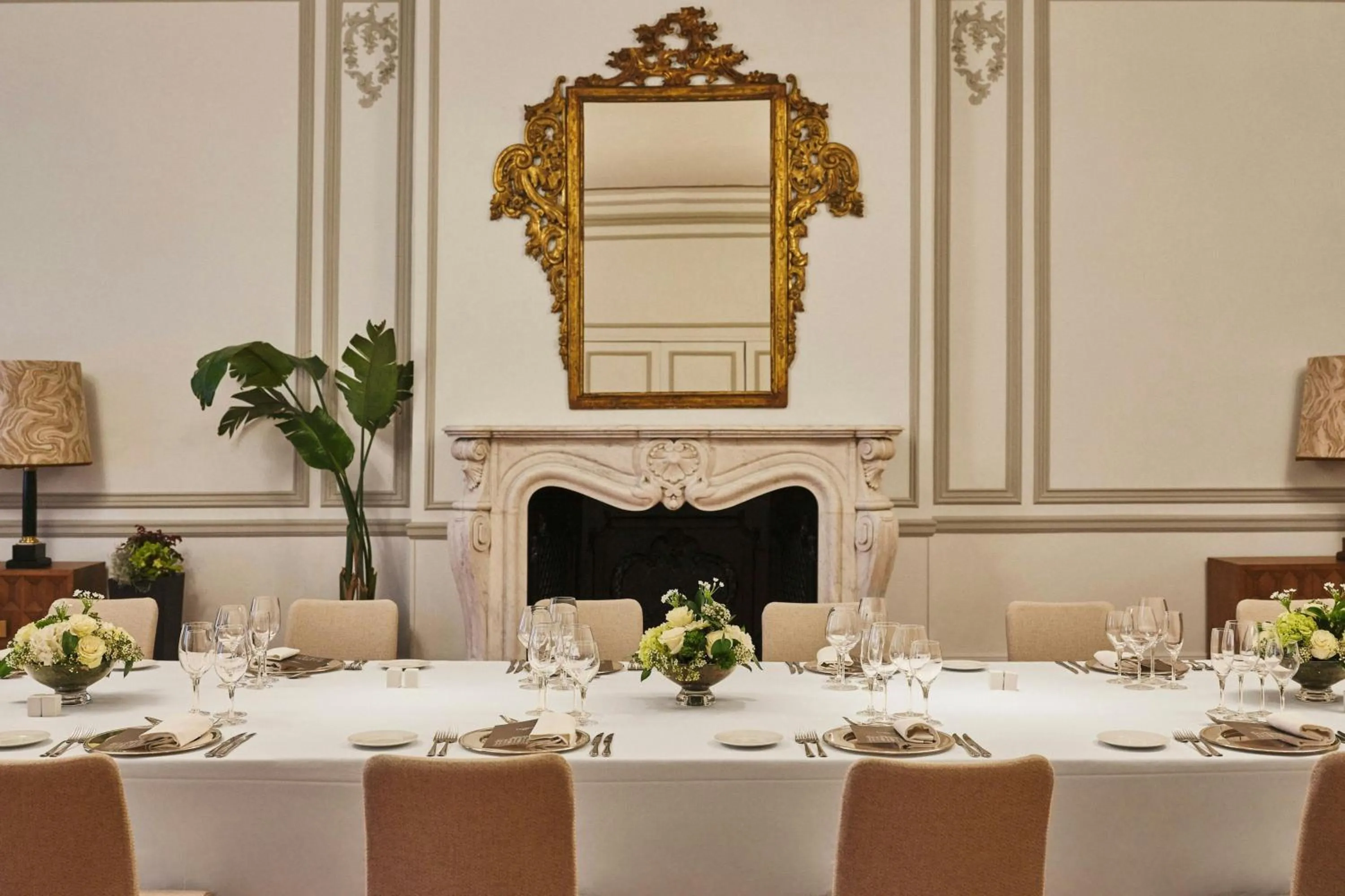 Meeting/conference room in The Palace, a Luxury Collection Hotel, Madrid
