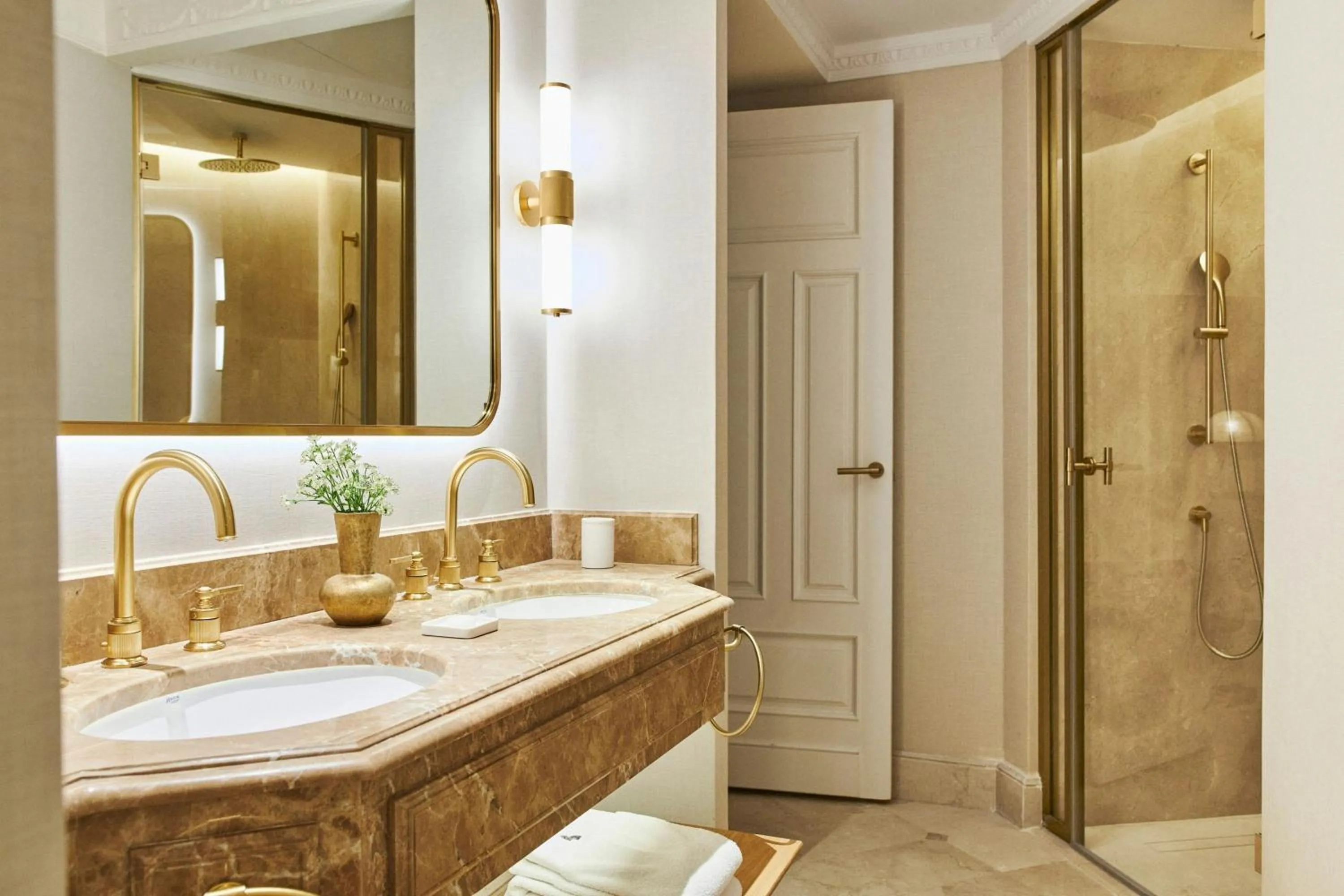 Bathroom in The Palace, a Luxury Collection Hotel, Madrid