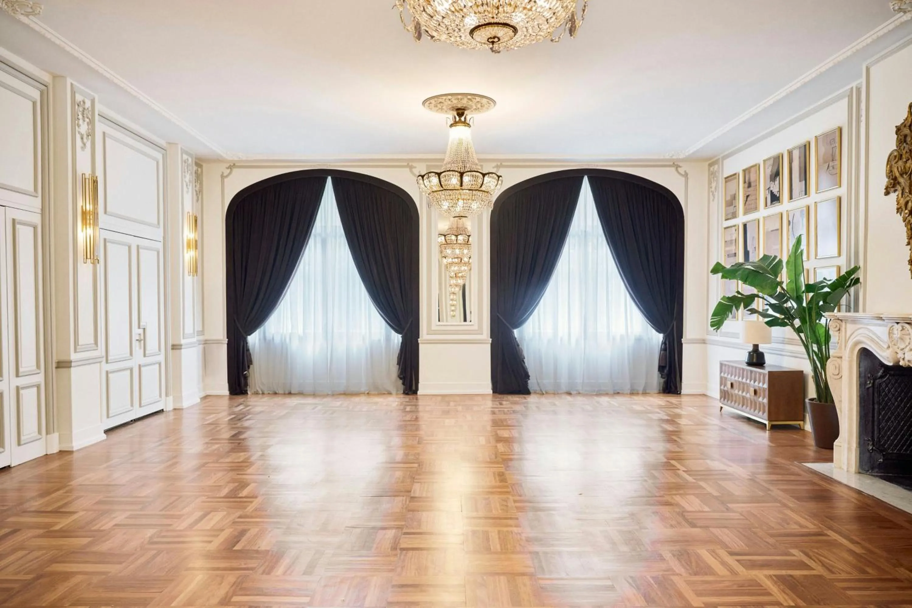 Meeting/conference room in The Palace, a Luxury Collection Hotel, Madrid