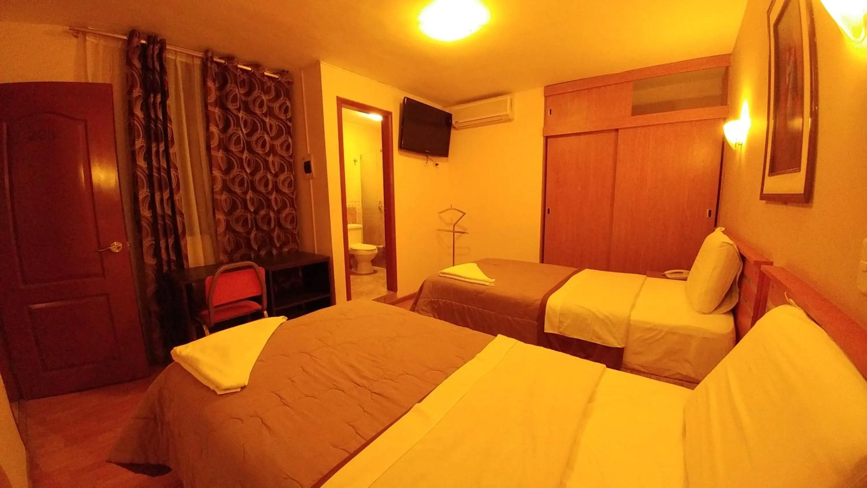 Photo of the whole room, Bed in Libertad Hotel