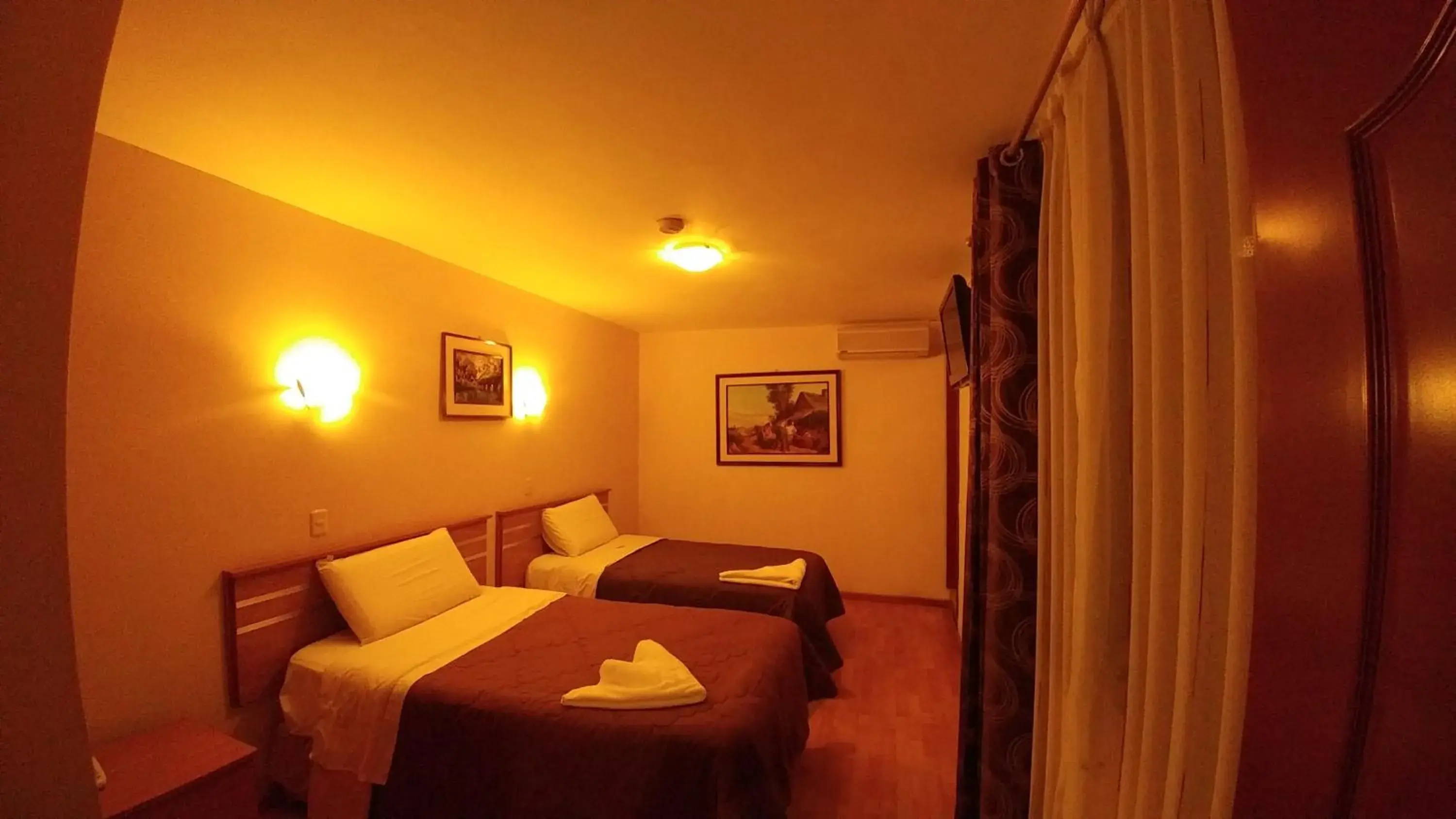 Twin Room in Libertad Hotel Twin Room in Libertad Hotel