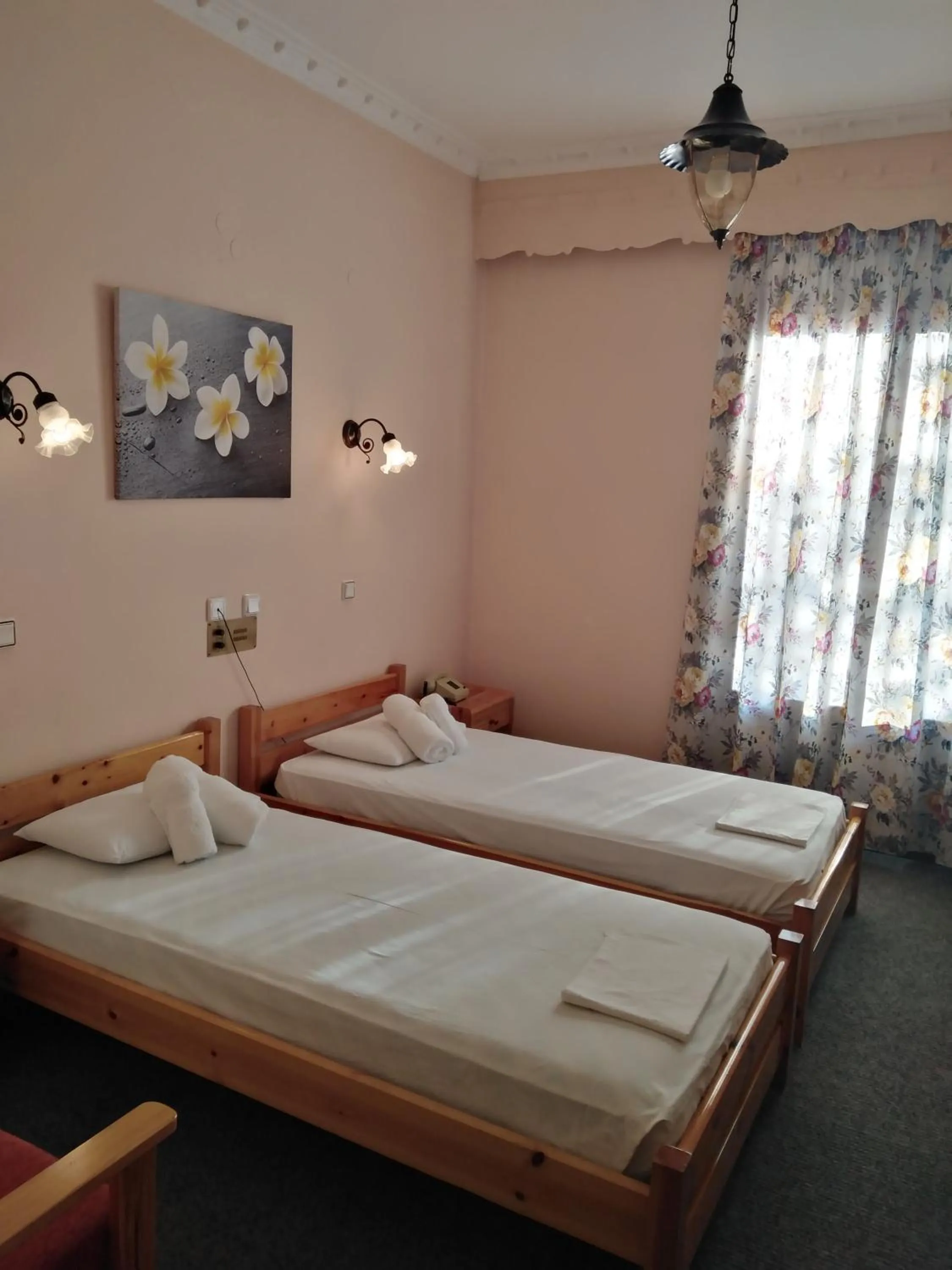 Bed in Hotel Faraggi