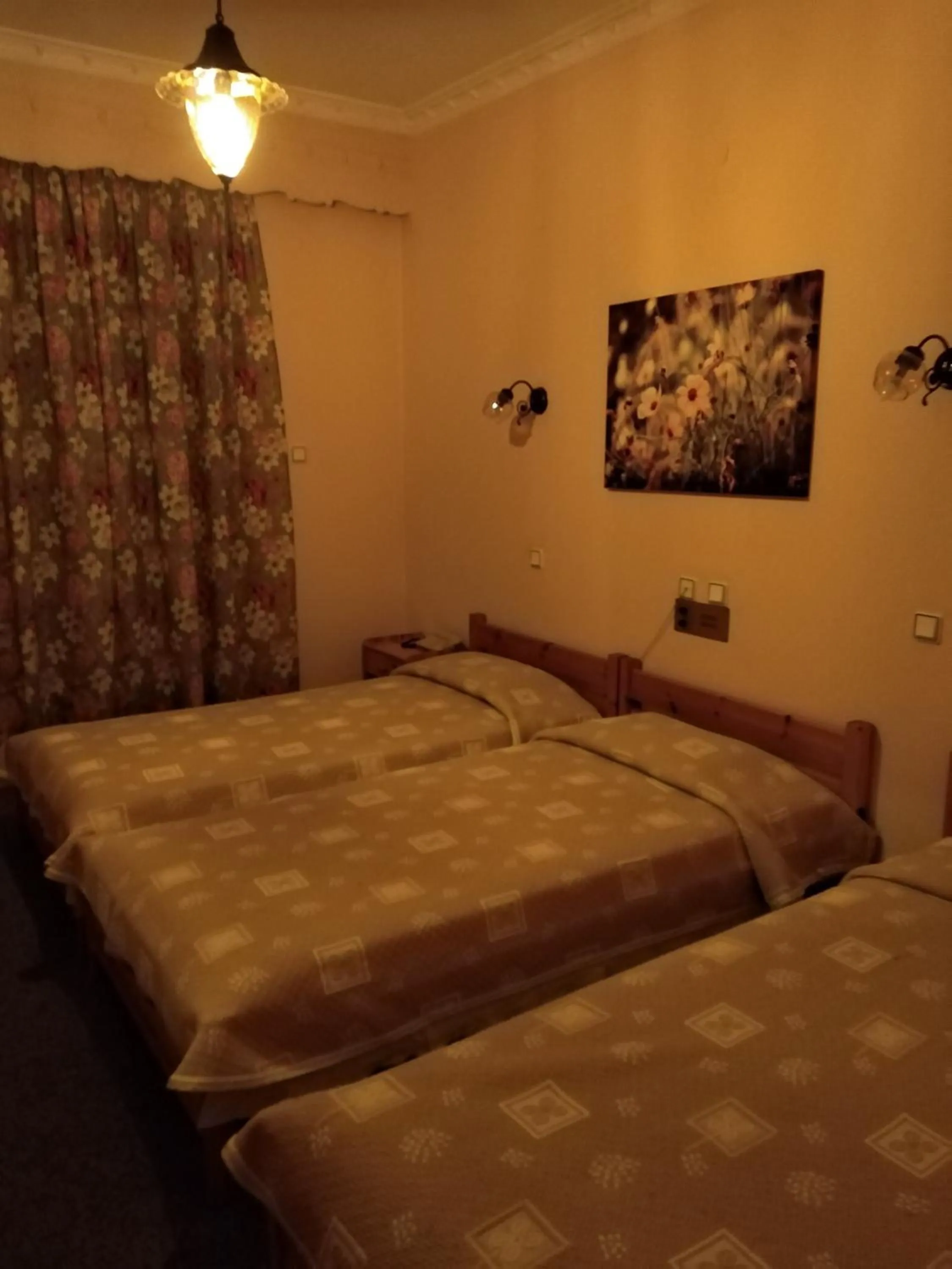 Bed in Hotel Faraggi