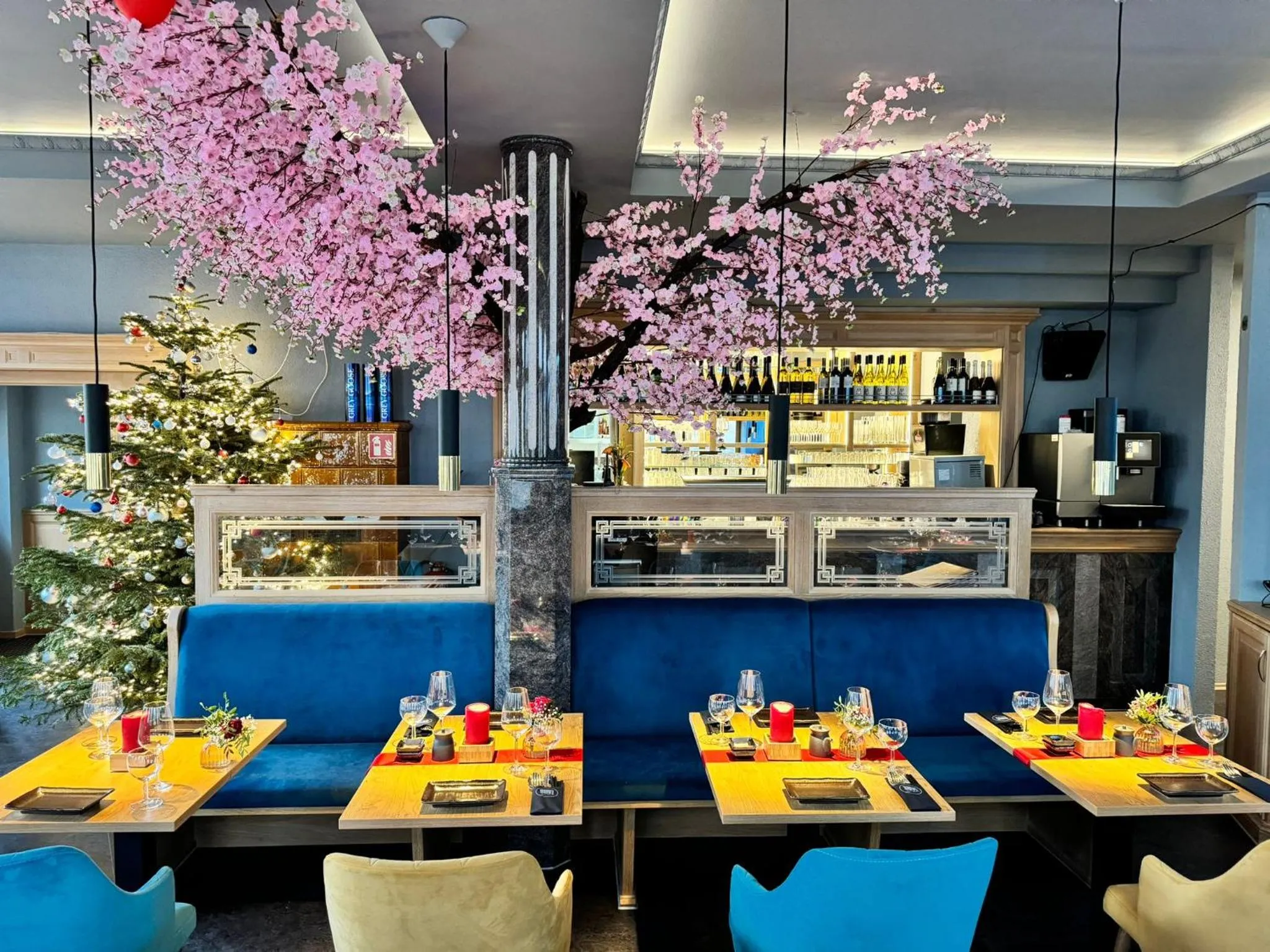 Restaurant/places to eat in Gasthause Zur Krone Hotel