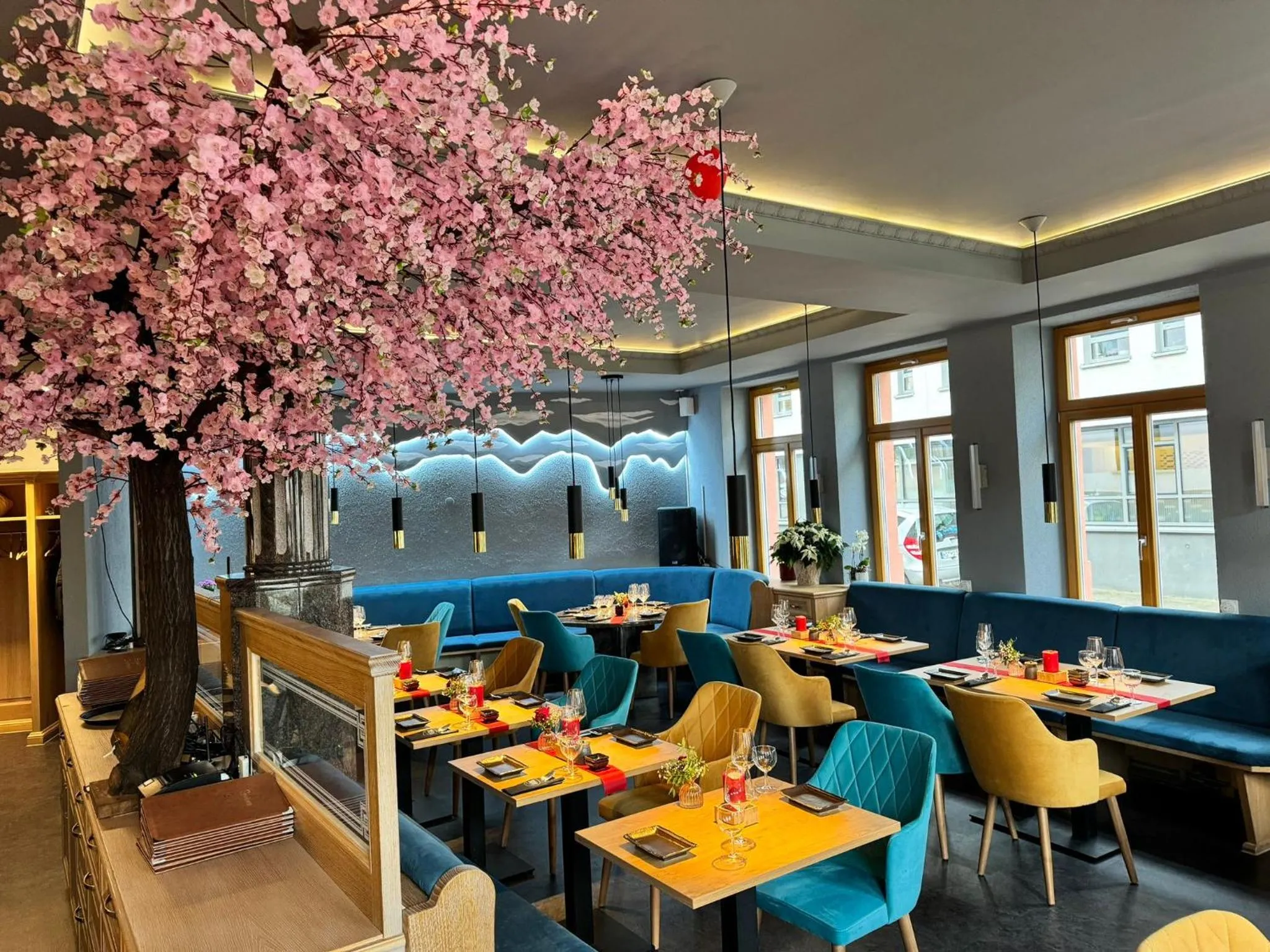 Restaurant/places to eat in Gasthause Zur Krone Hotel