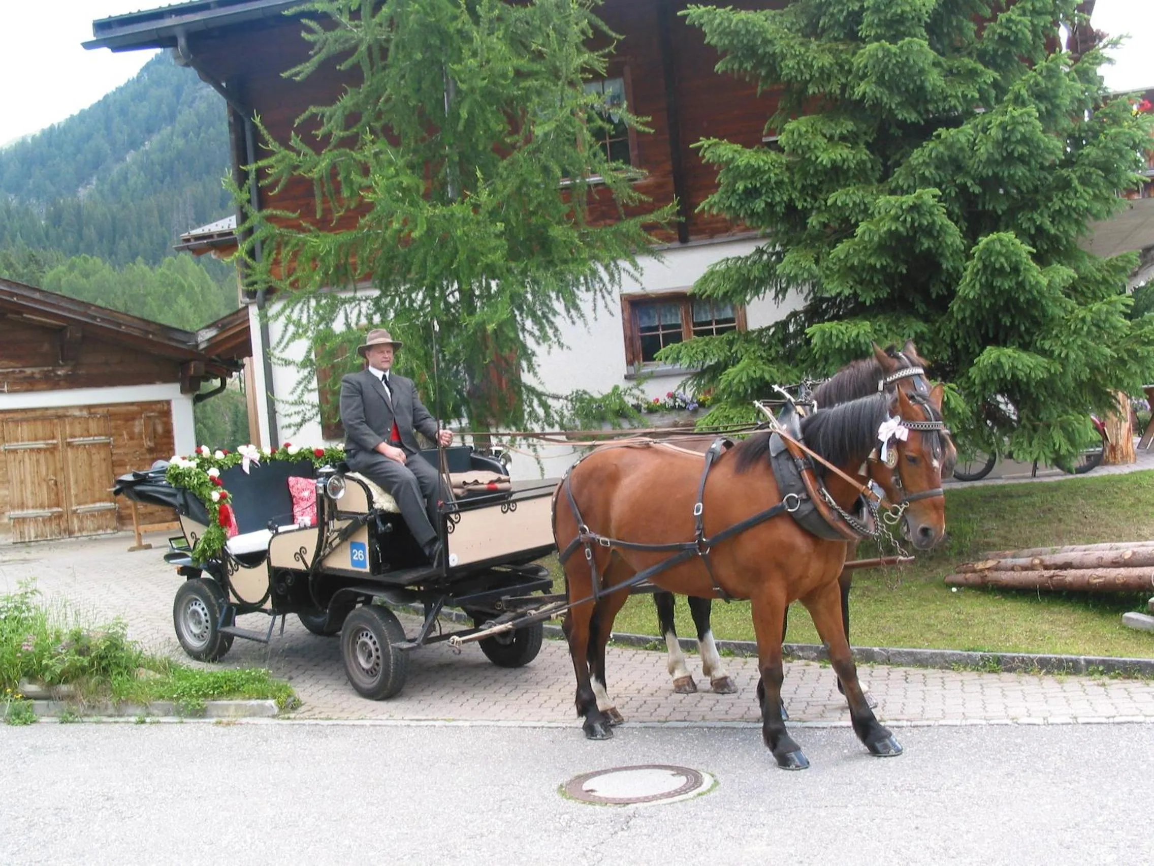 People in B&B Stiffler-Huus