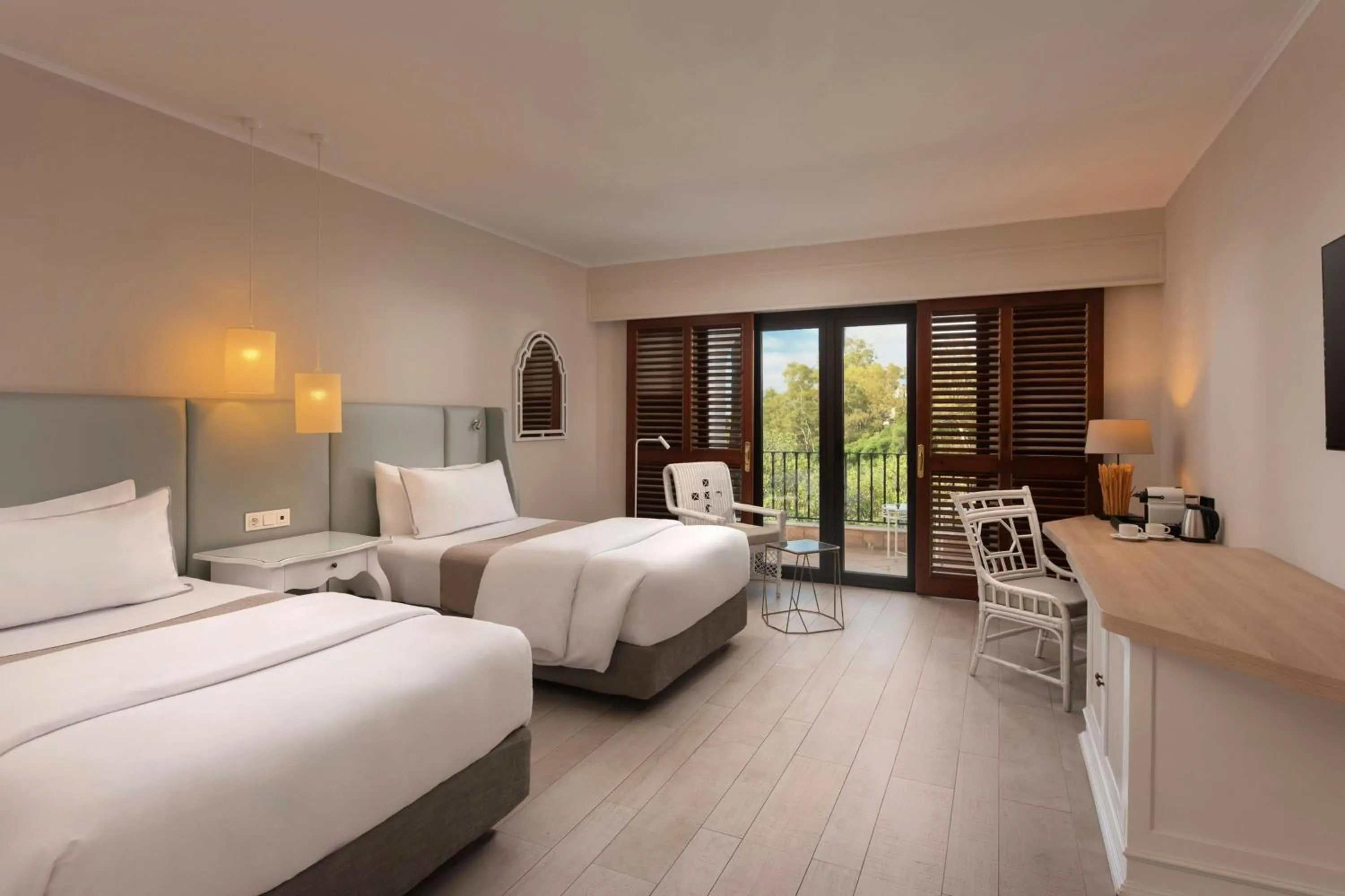 Photo of the whole room, Bed in The Westin La Quinta Golf Resort & Spa, Benahavis, Marbella
