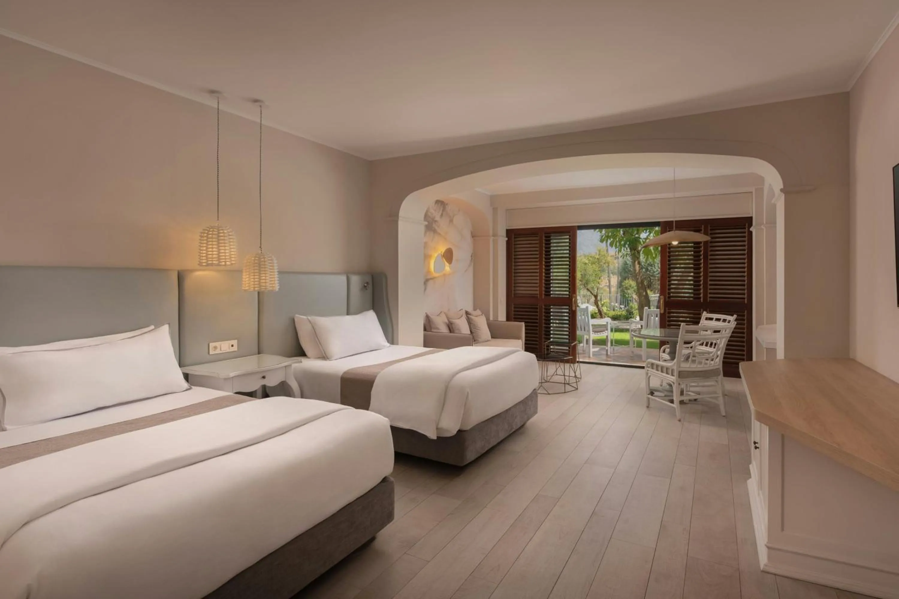 Photo of the whole room, Bed in The Westin La Quinta Golf Resort & Spa, Benahavis, Marbella