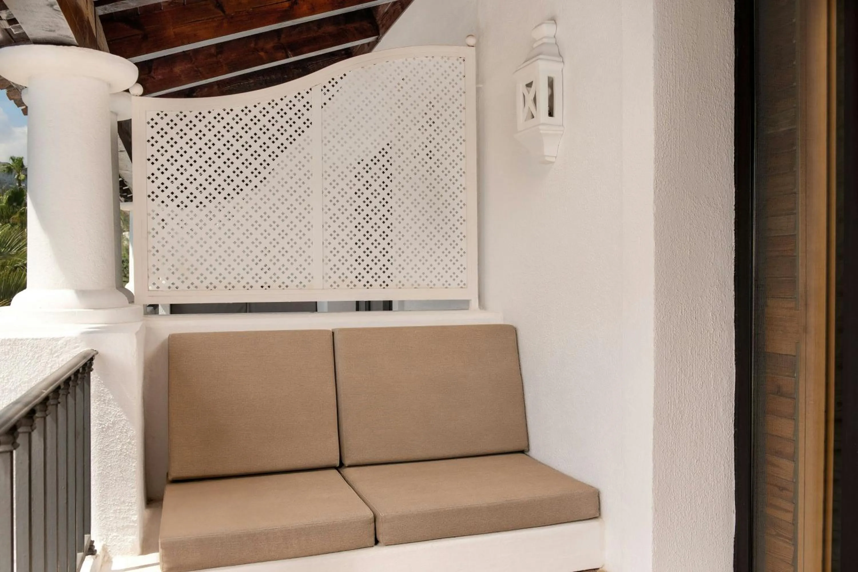 Photo of the whole room in The Westin La Quinta Golf Resort & Spa, Benahavis, Marbella