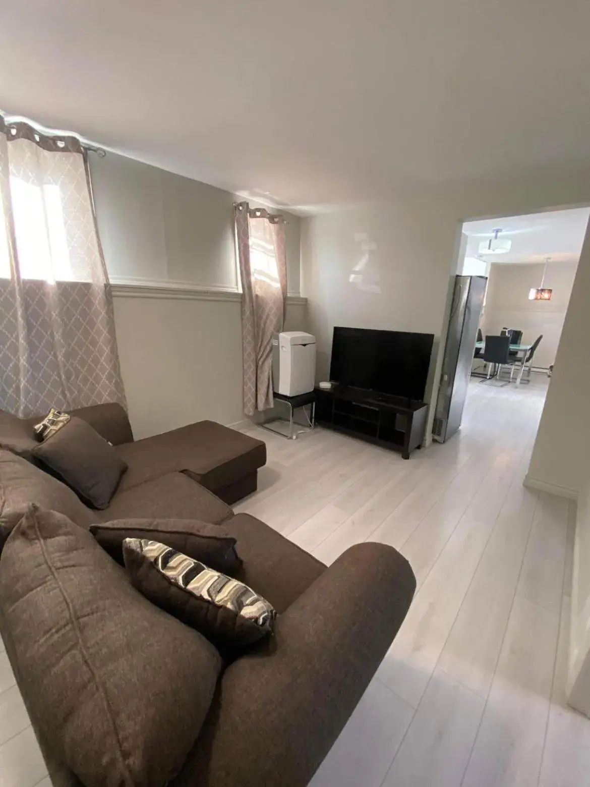 Three-Bedroom Apartment in Le Cardinal Three-Bedroom Apartment in Le Cardinal