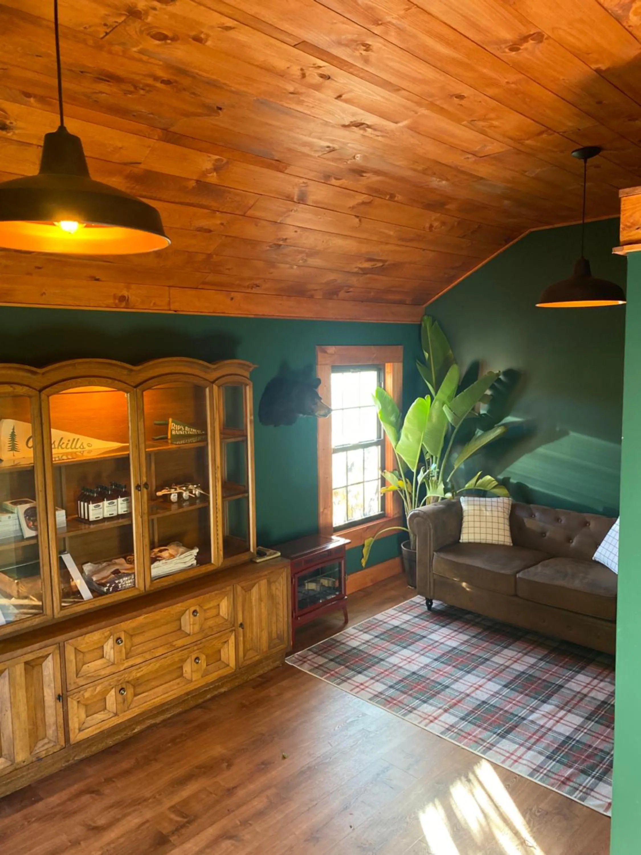 Internal: Not applicable to any particular room in Willow Pond Motel