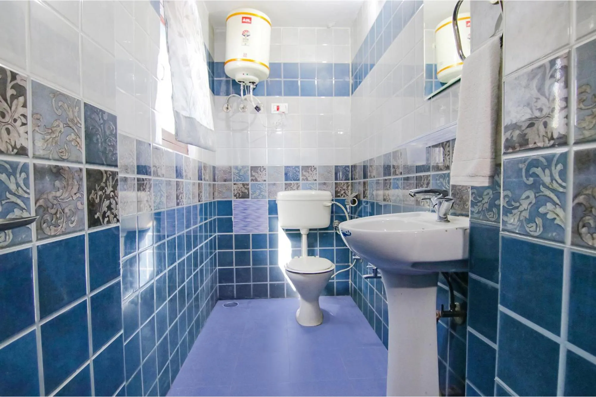 Bathroom in Royal Green Buds