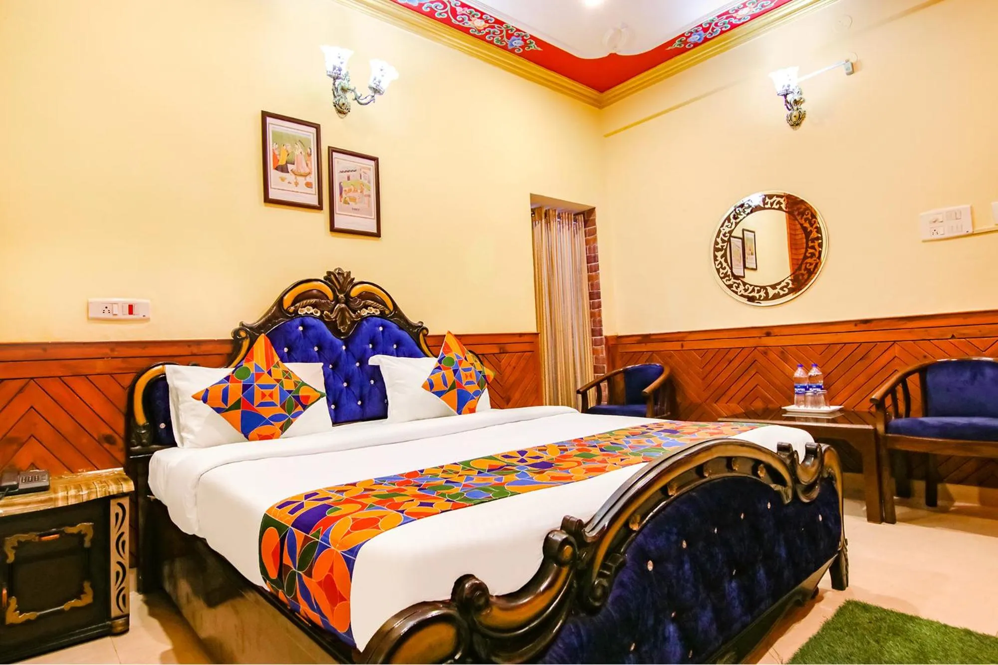 Bed in Royal Green Buds