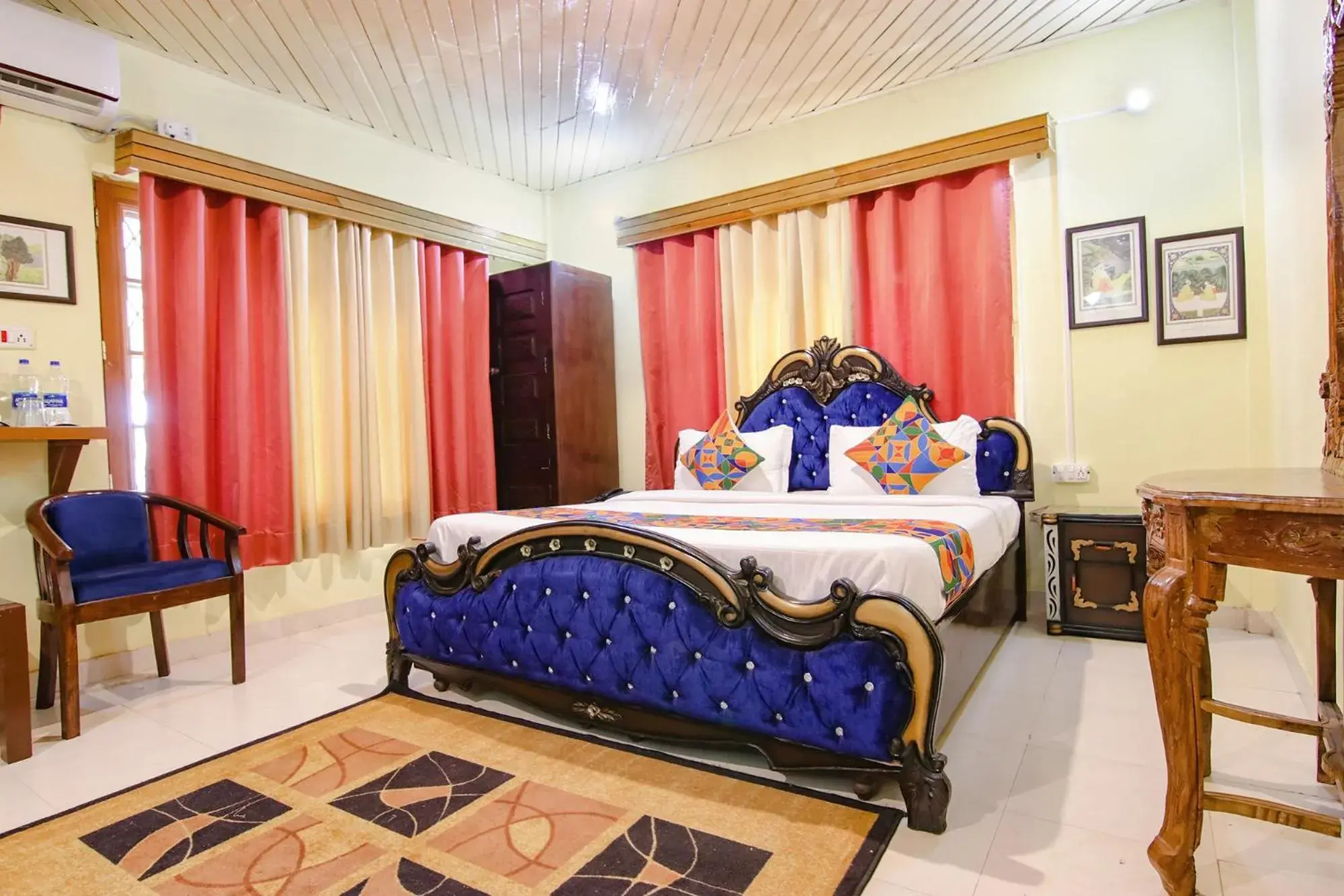 Bedroom, Bed in Royal Green Buds Bedroom, Bed in Royal Green Buds