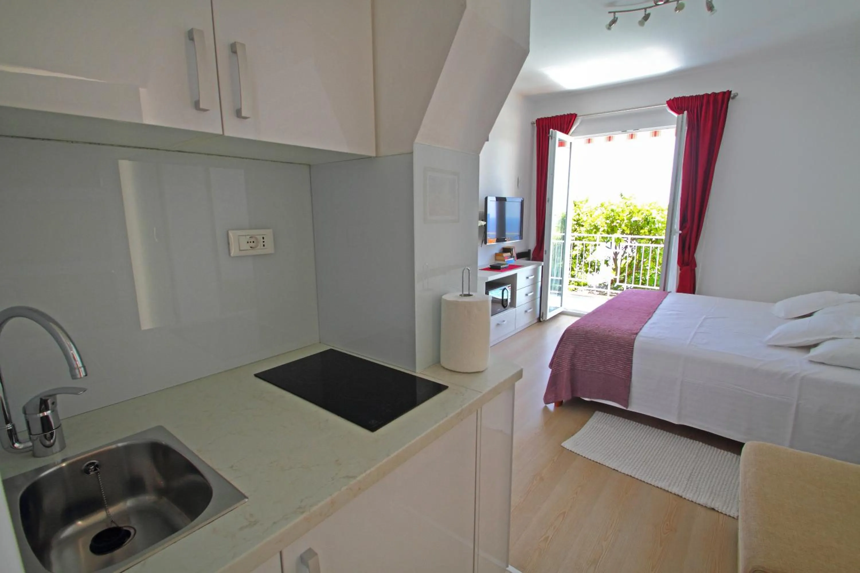 Bed in Apartments Ante